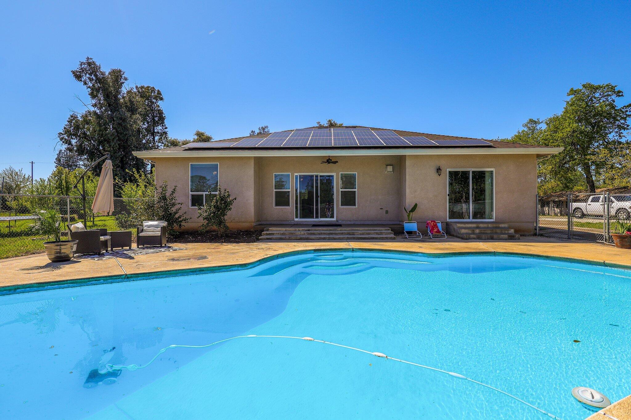 6685 Dixieland Drive