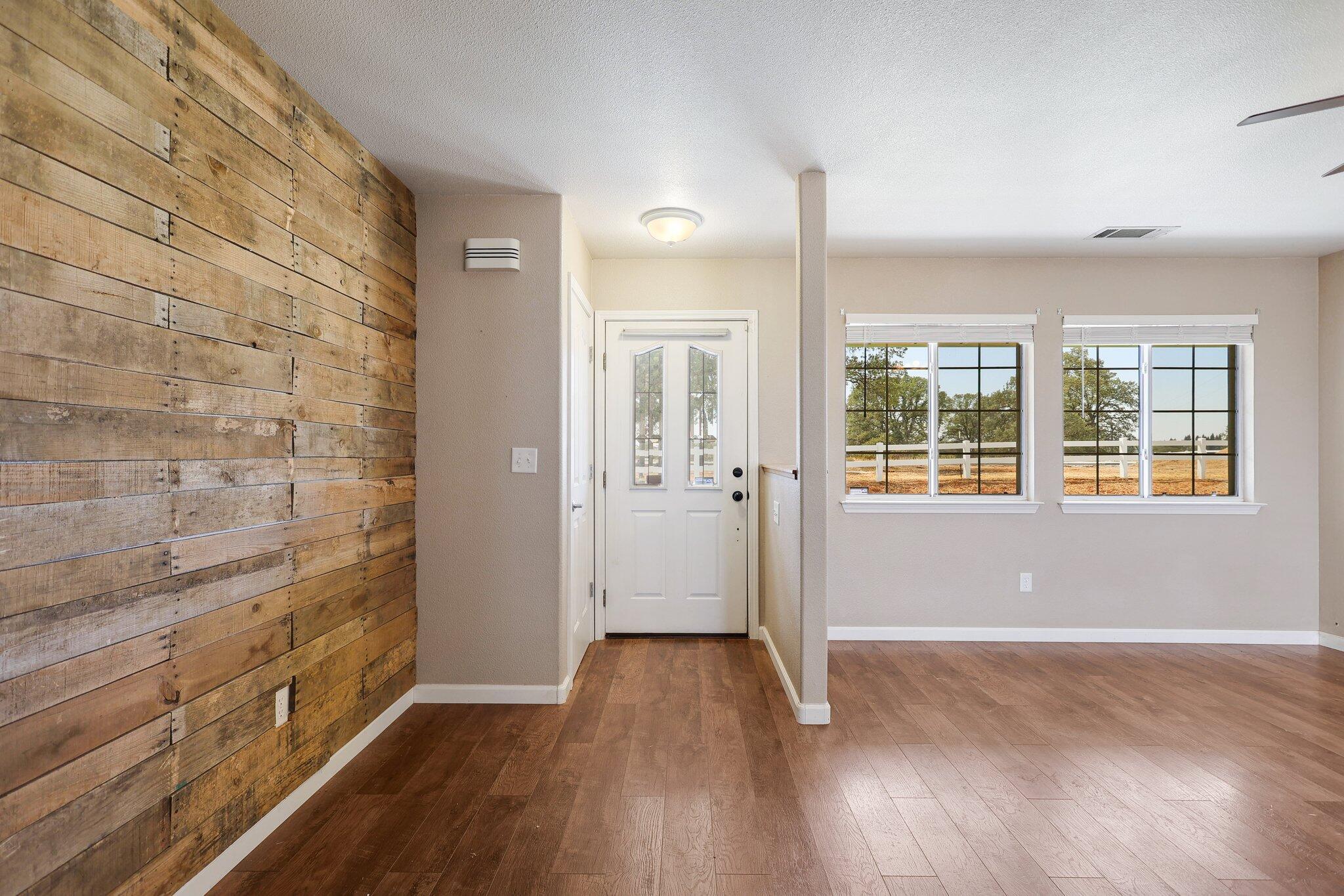 18850 Country Hills Drive