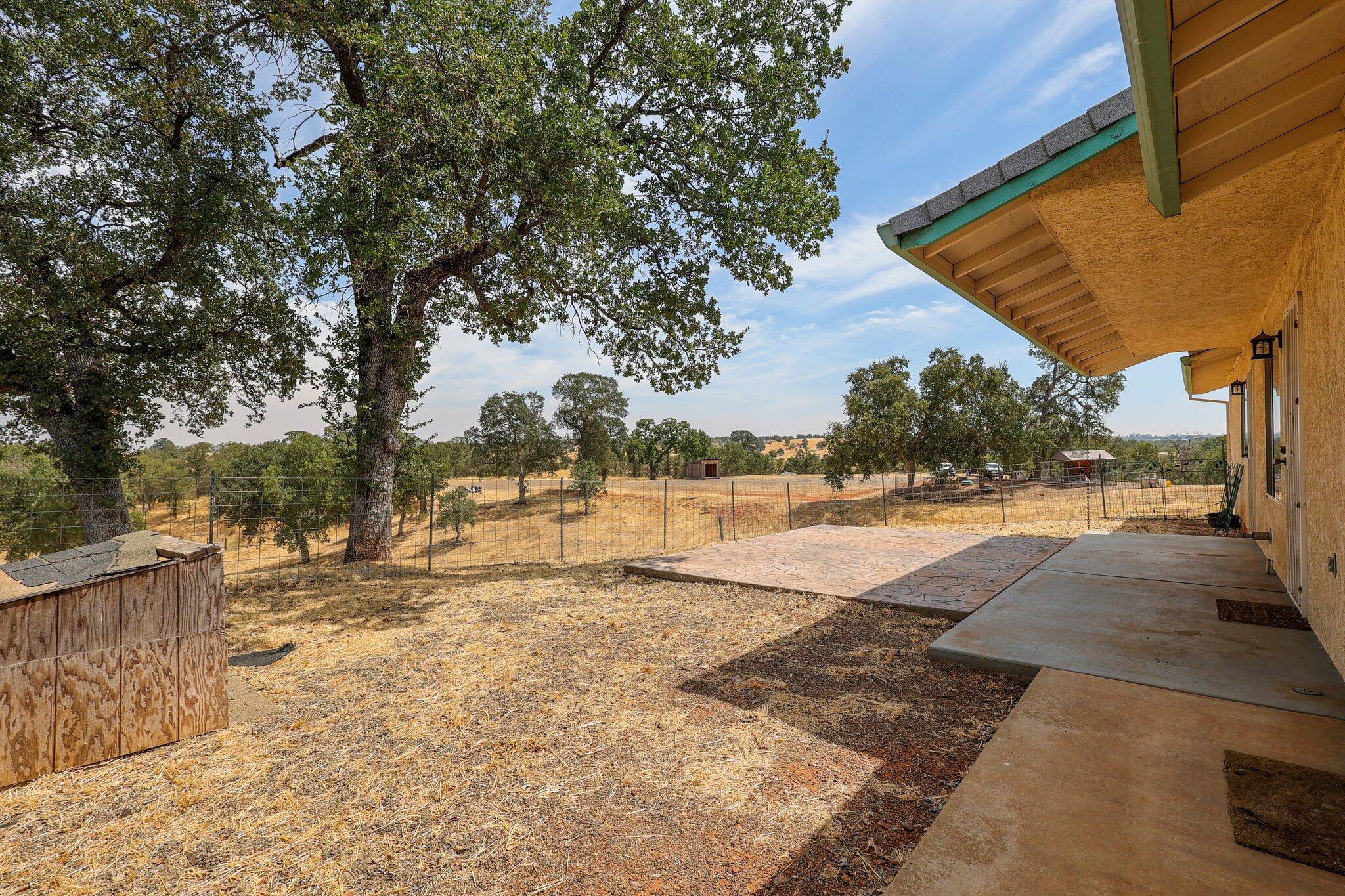 18850 Country Hills Drive