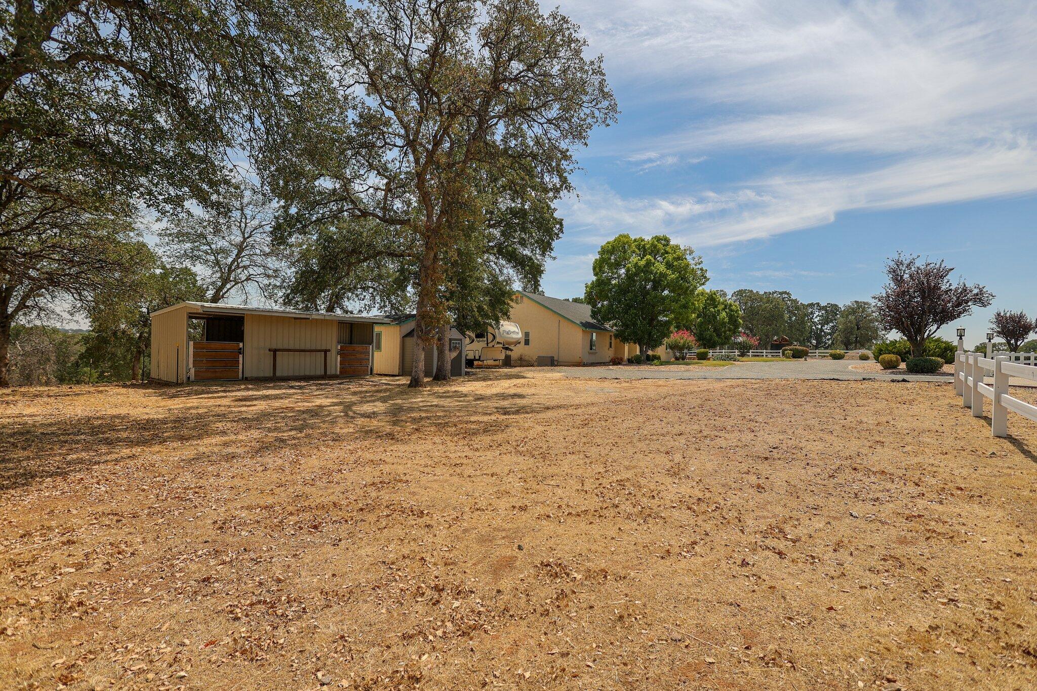 18850 Country Hills Drive