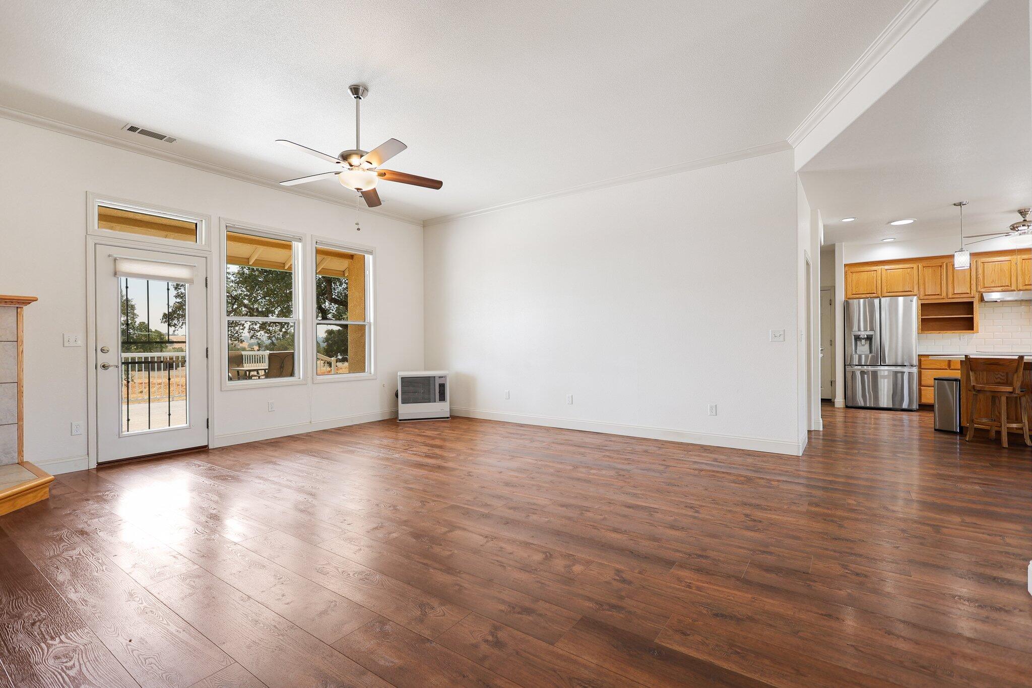 18850 Country Hills Drive