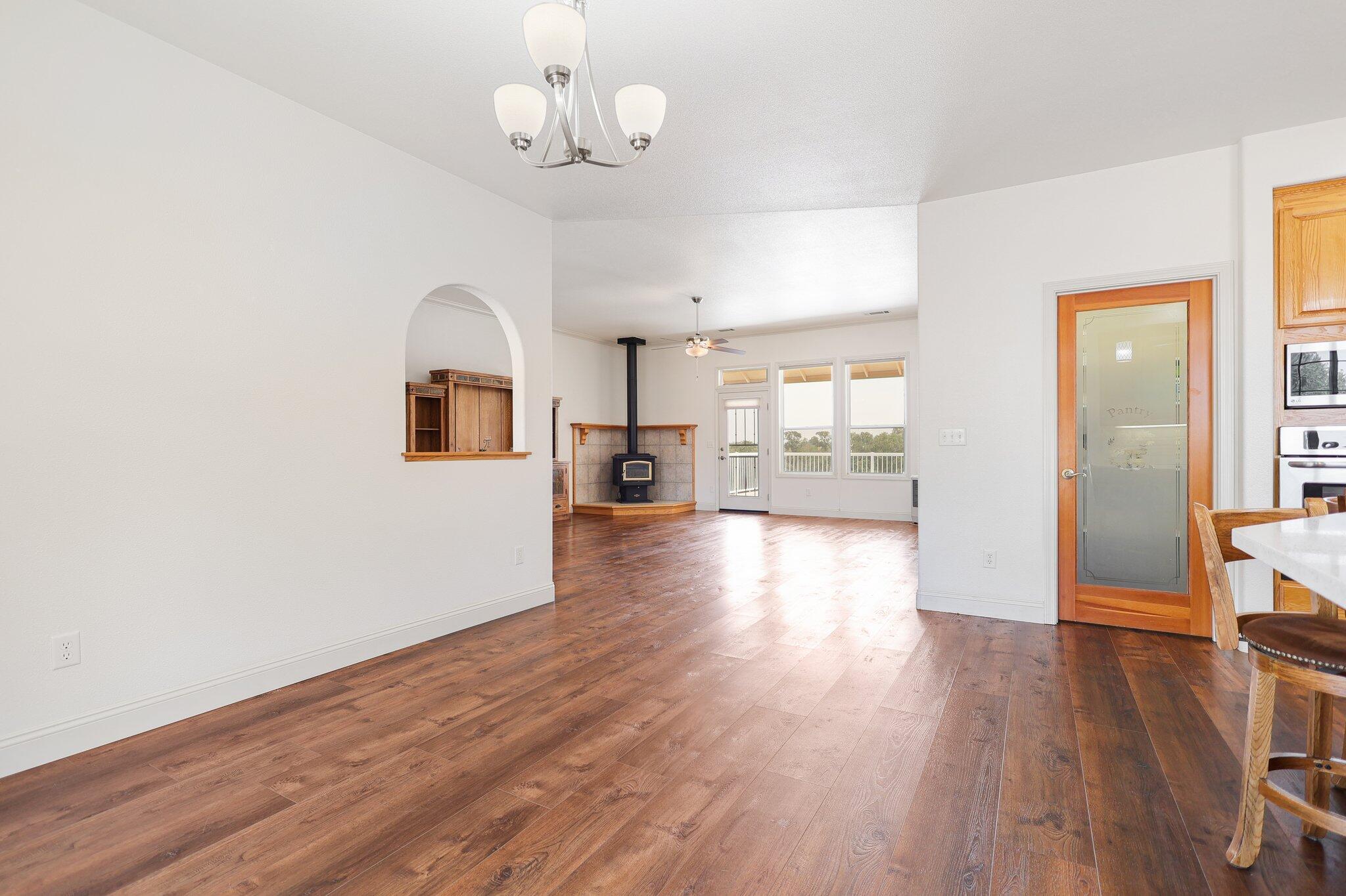 18850 Country Hills Drive