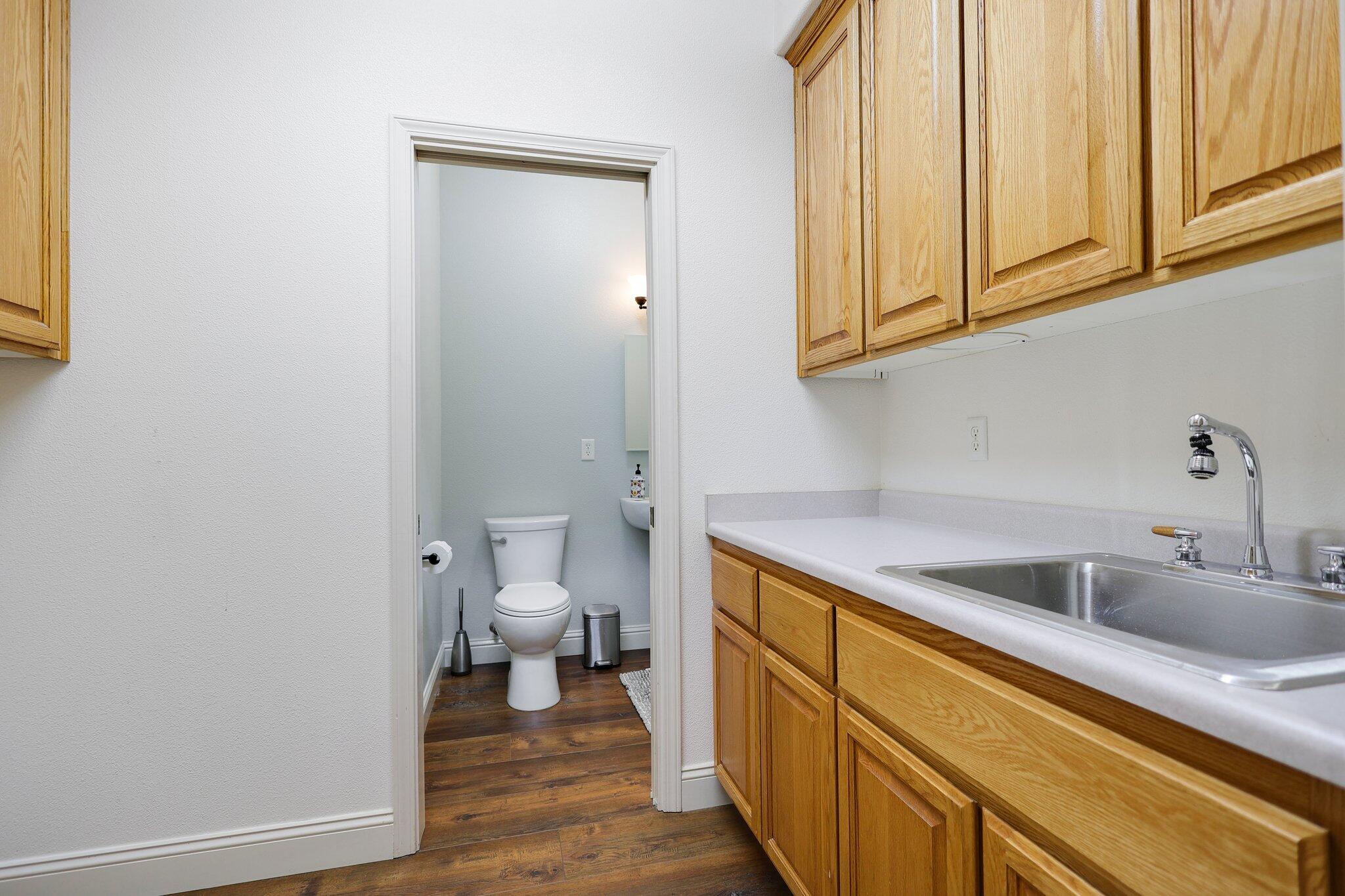 18850 Country Hills Drive