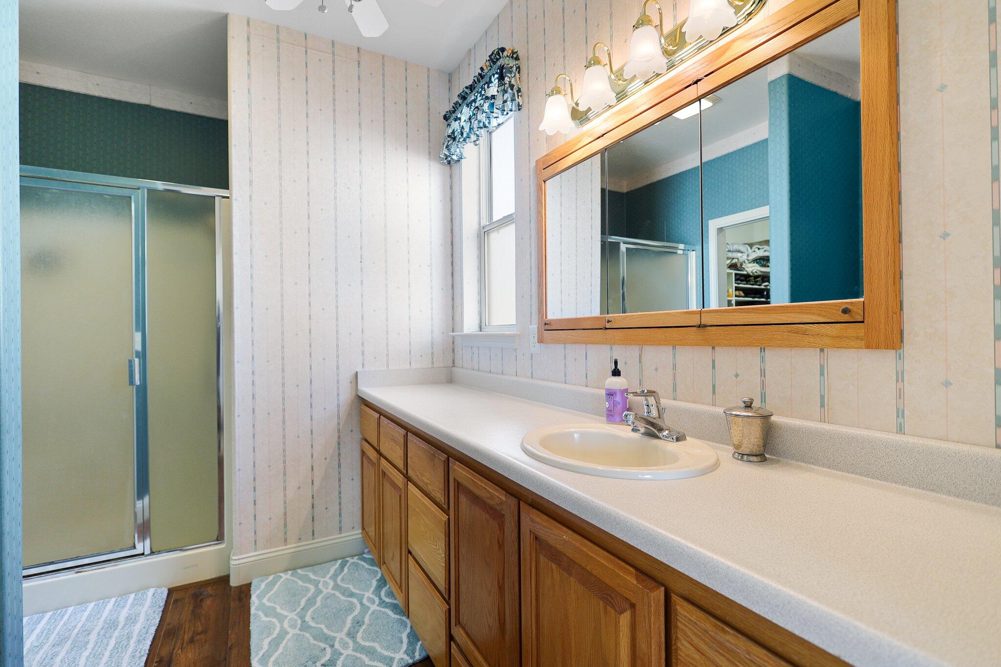 18850 Country Hills Drive