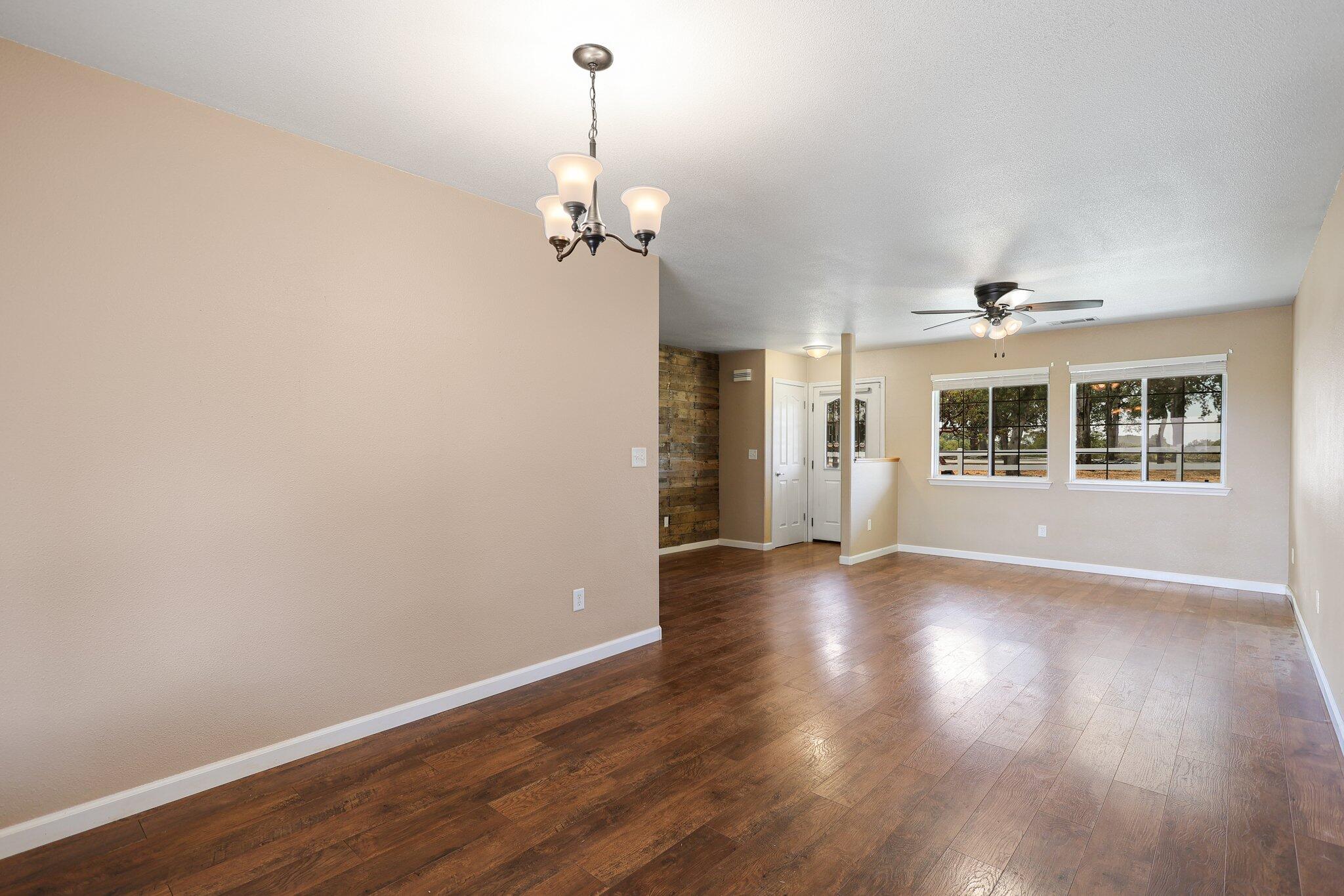 18850 Country Hills Drive