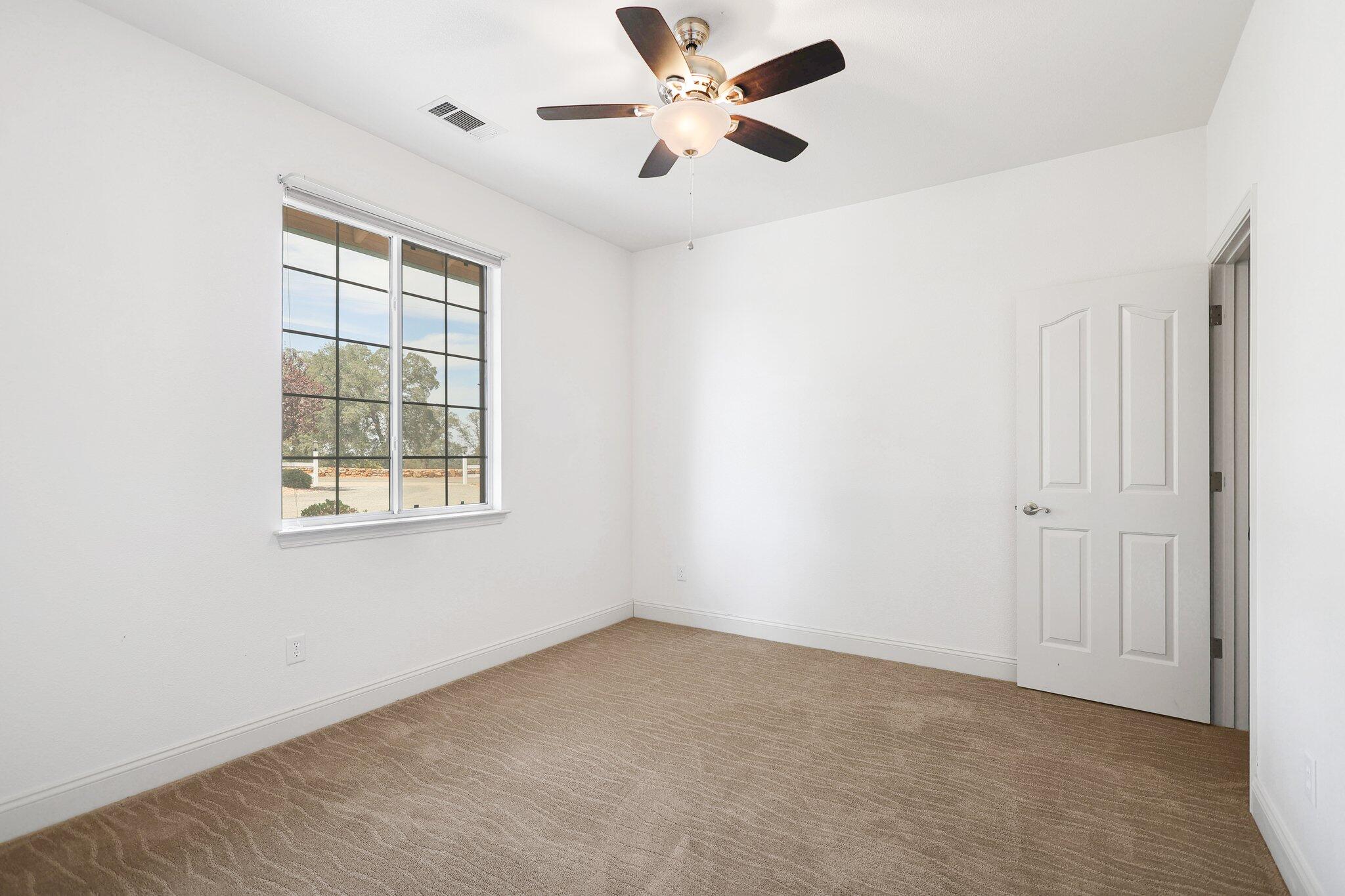 18850 Country Hills Drive