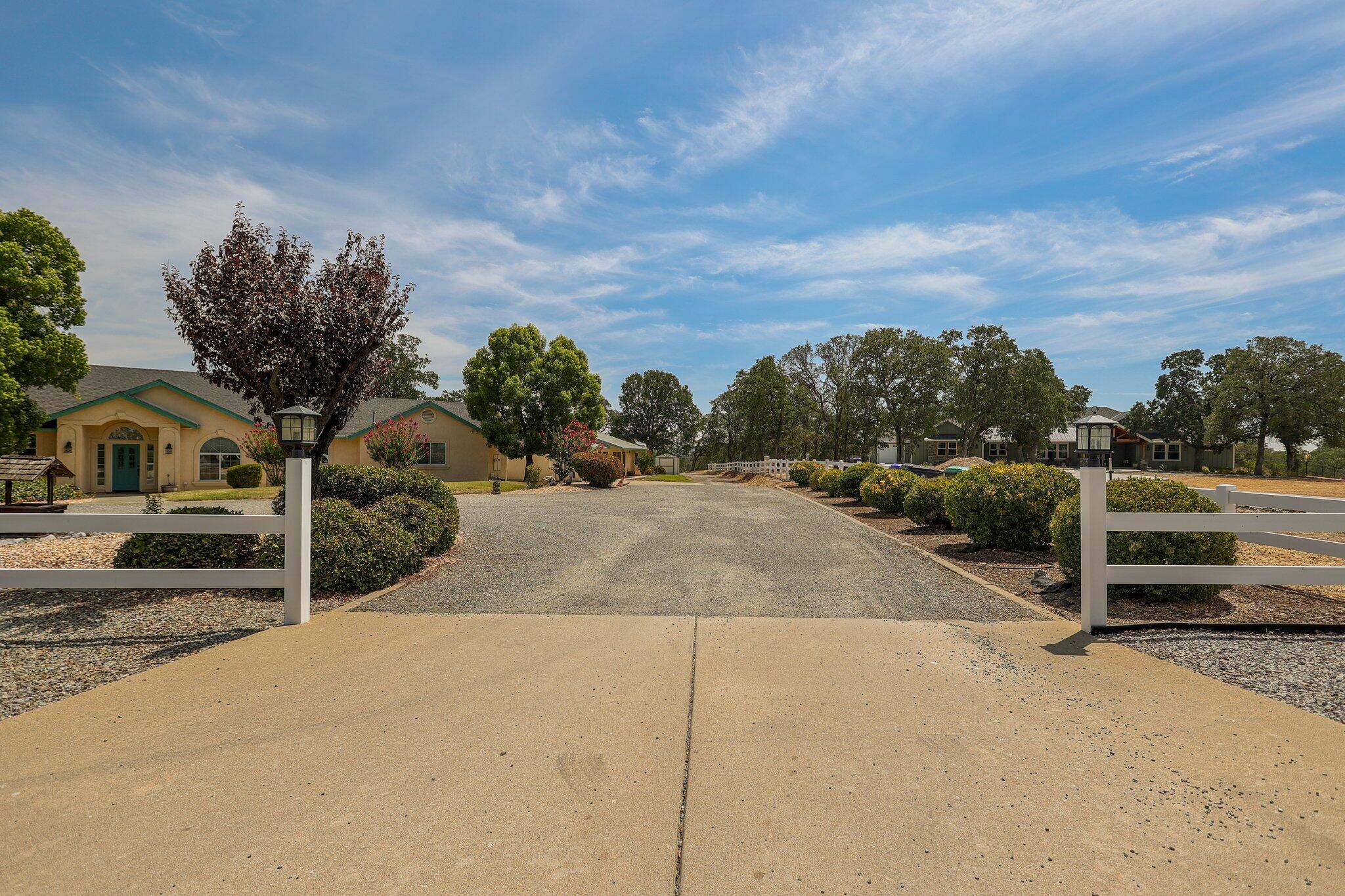 18850 Country Hills Drive