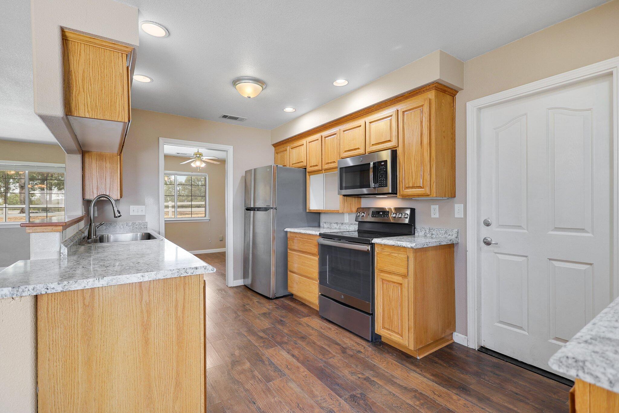 18850 Country Hills Drive