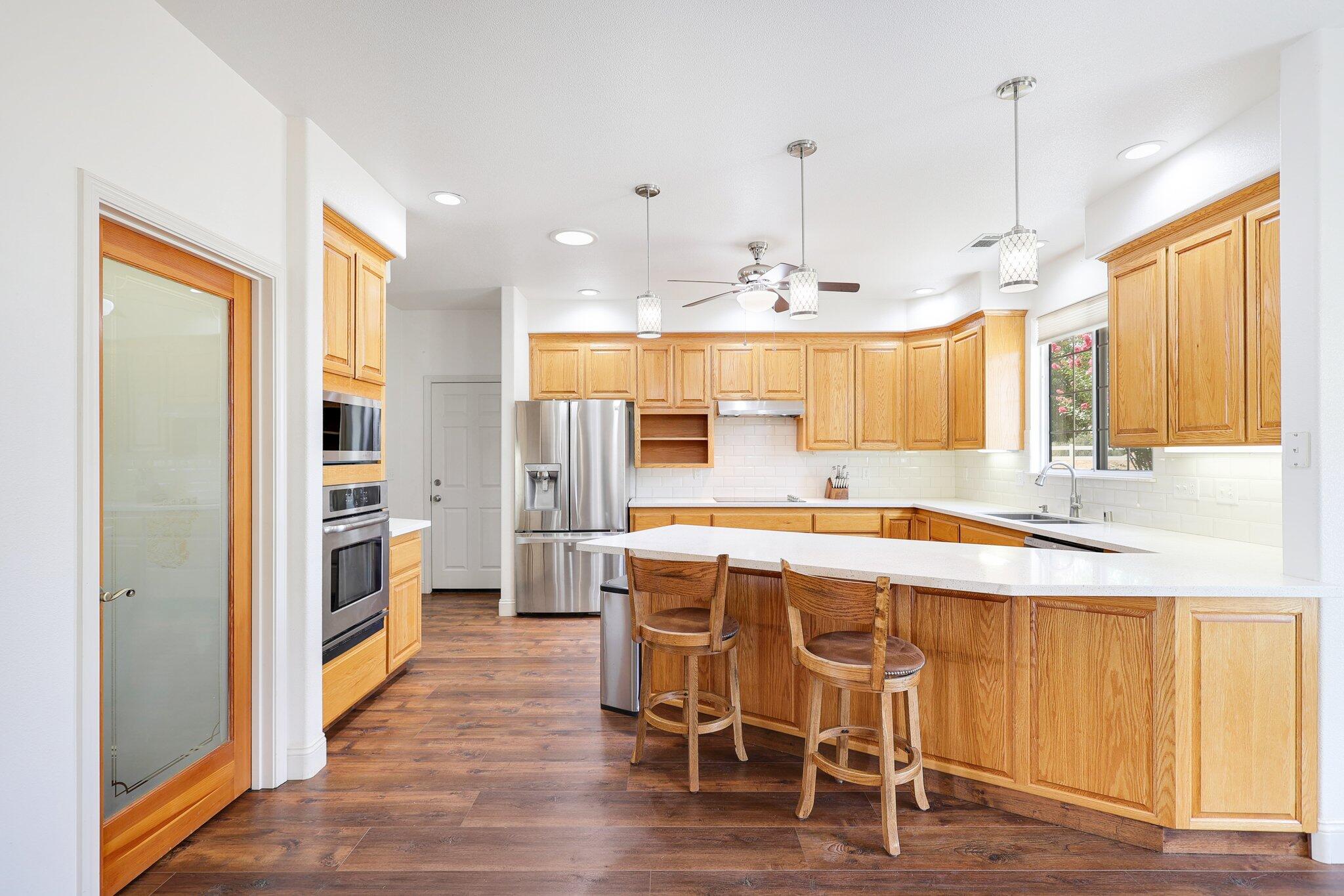 18850 Country Hills Drive