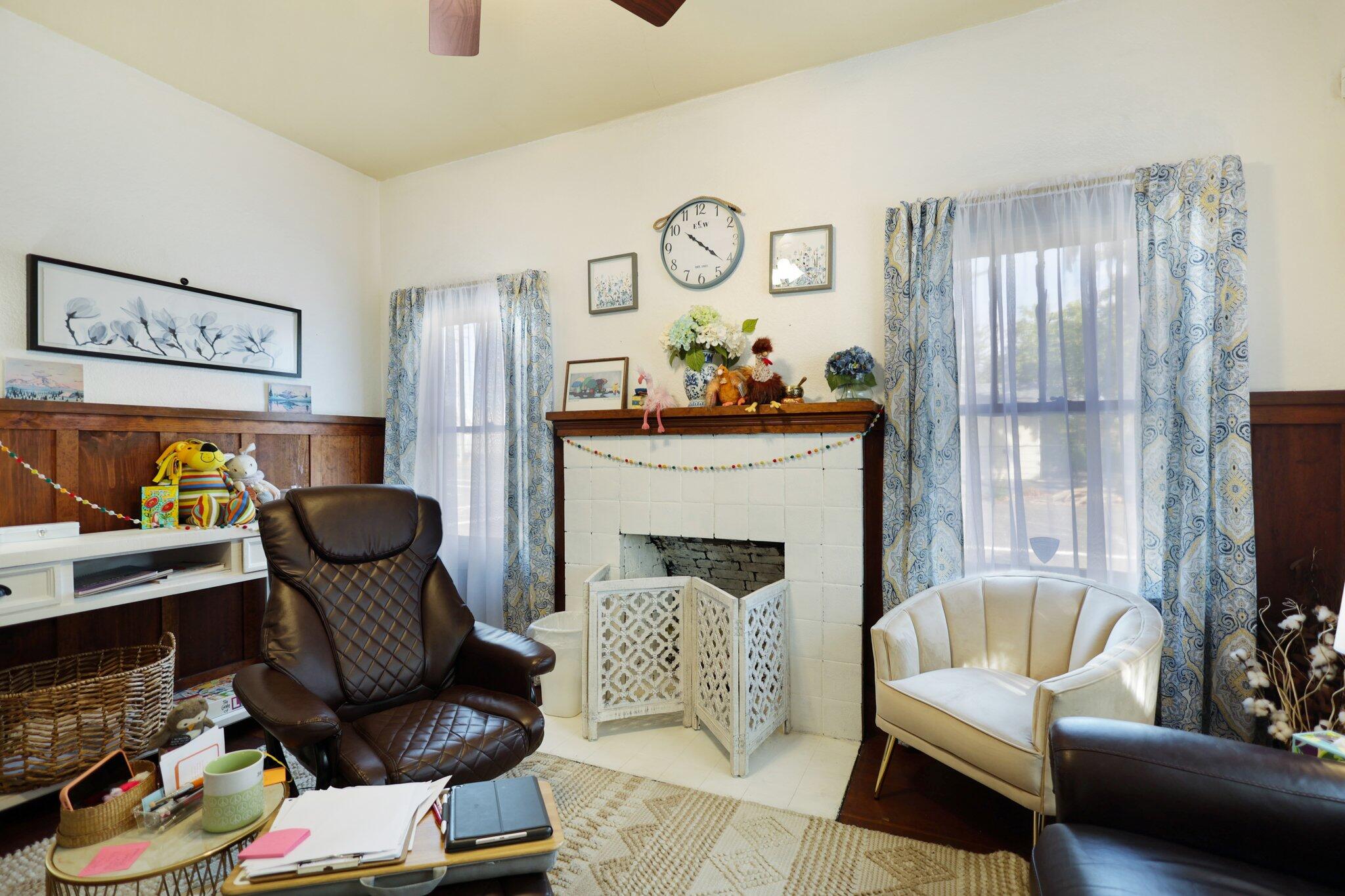 1352/1336 Oregon st Avenue