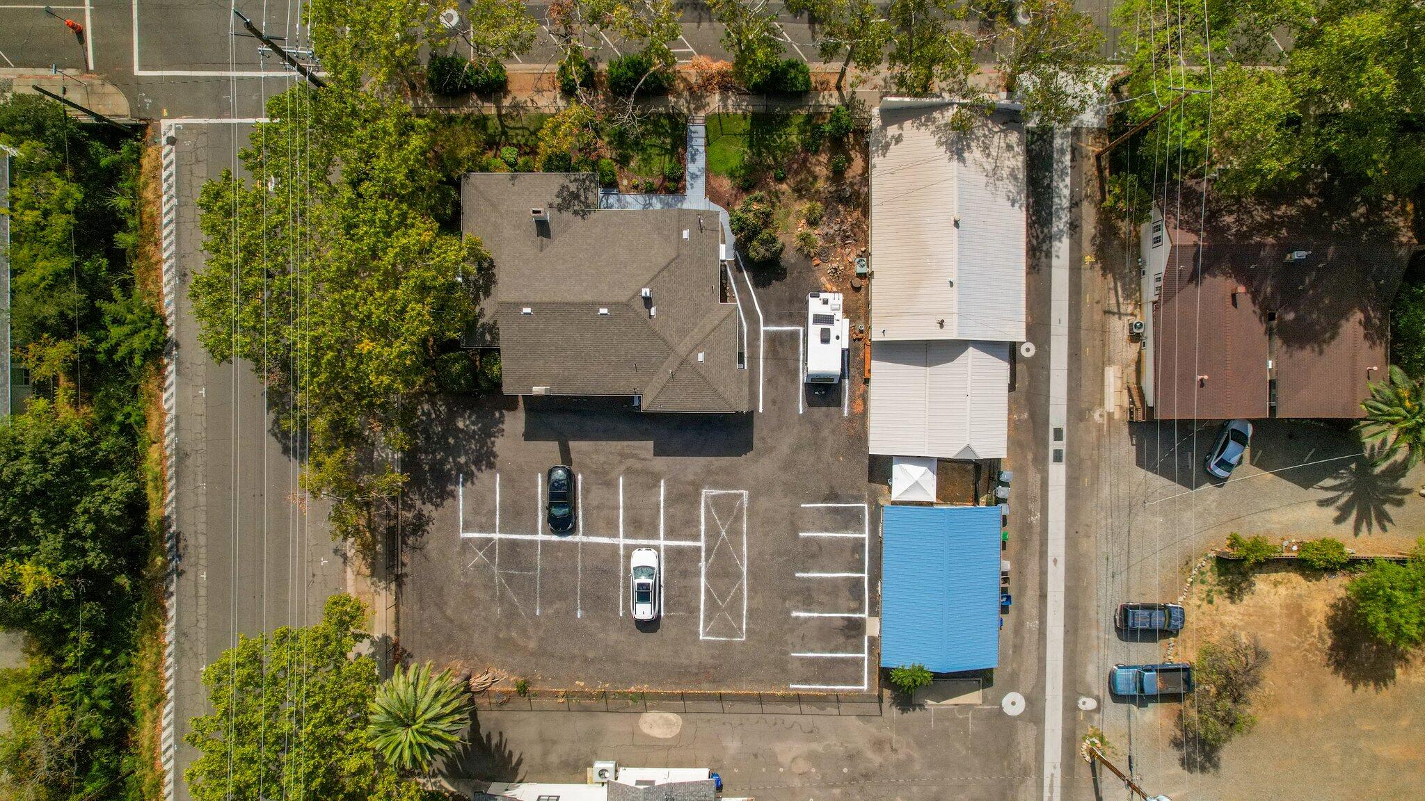 1352/1336 Oregon st Avenue