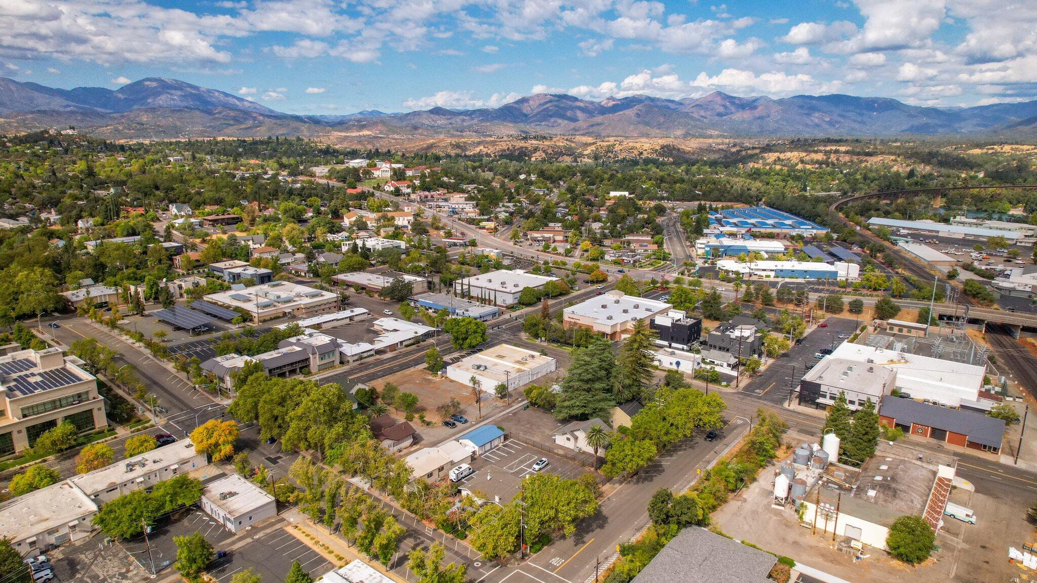 1352/1336 Oregon st Avenue