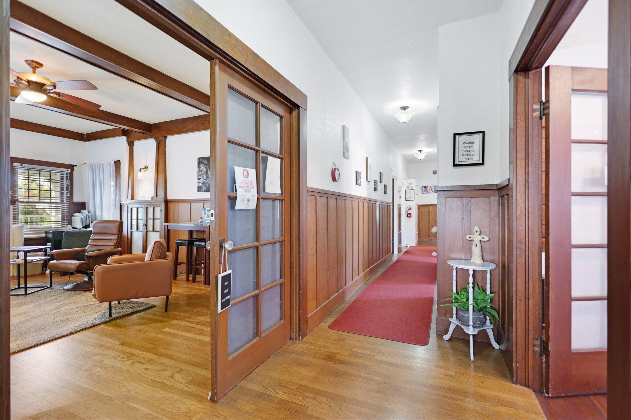 1352/1336 Oregon st Avenue