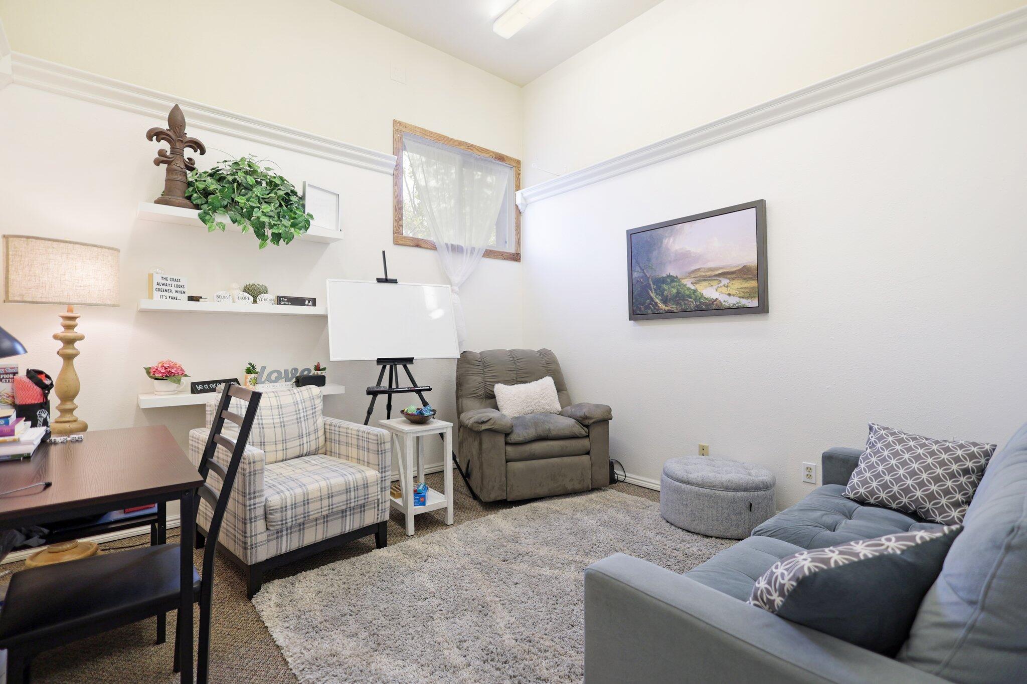 1352/1336 Oregon st Avenue