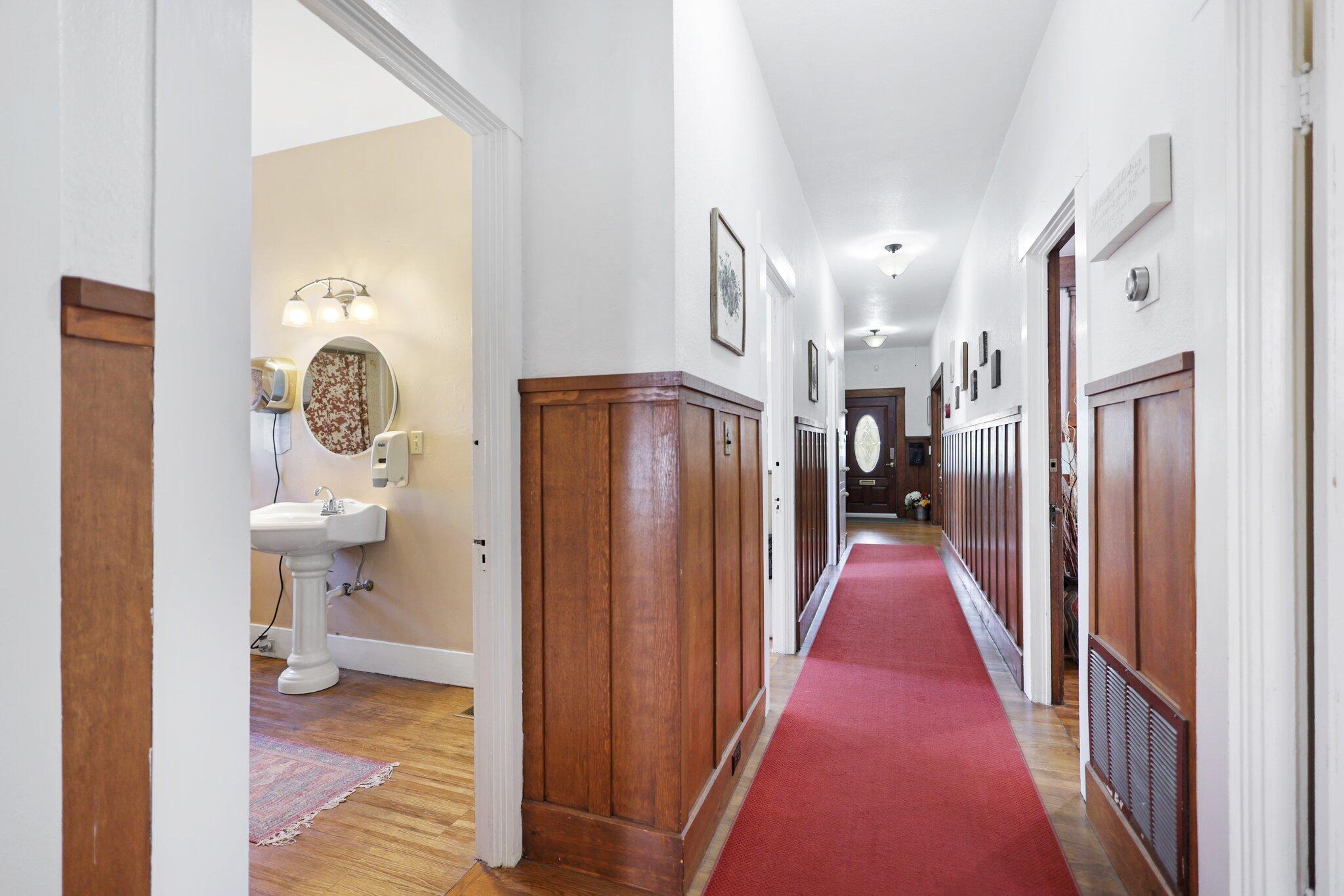 1352/1336 Oregon st Avenue