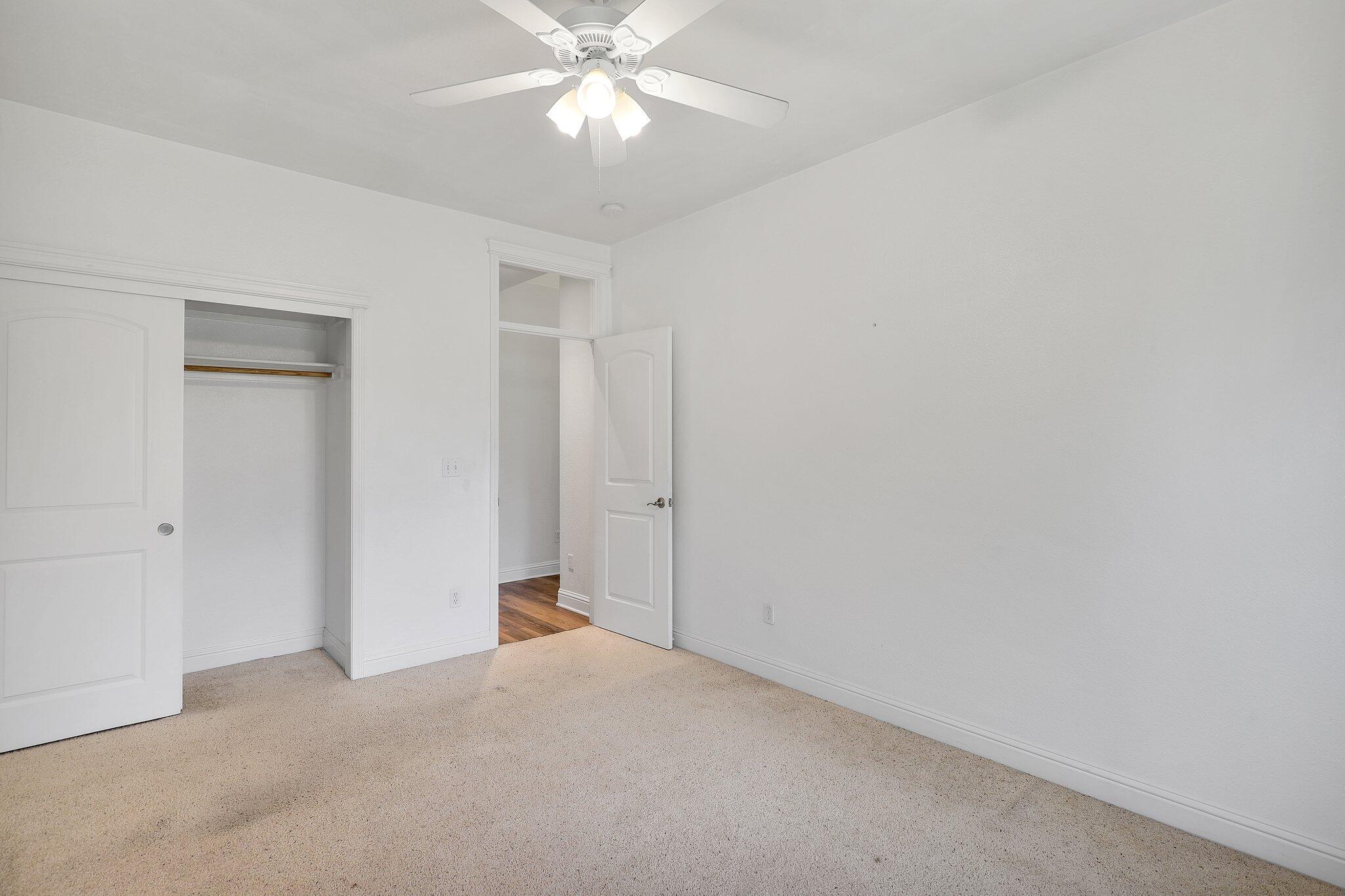 22372 Blue Ridge Mountain Drive