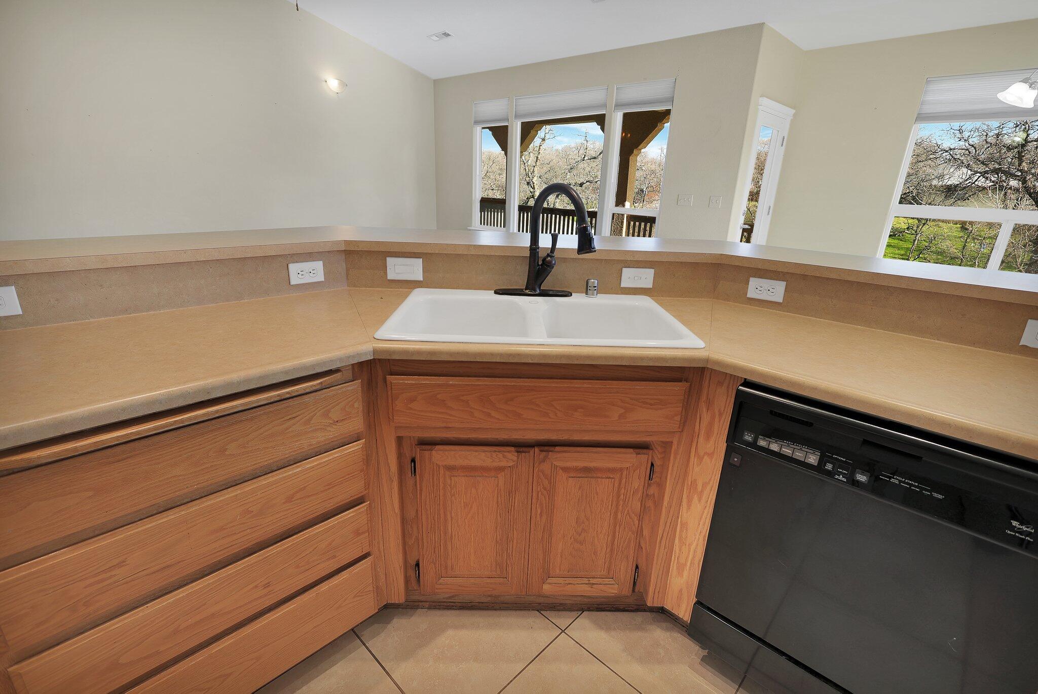 22372 Blue Ridge Mountain Drive