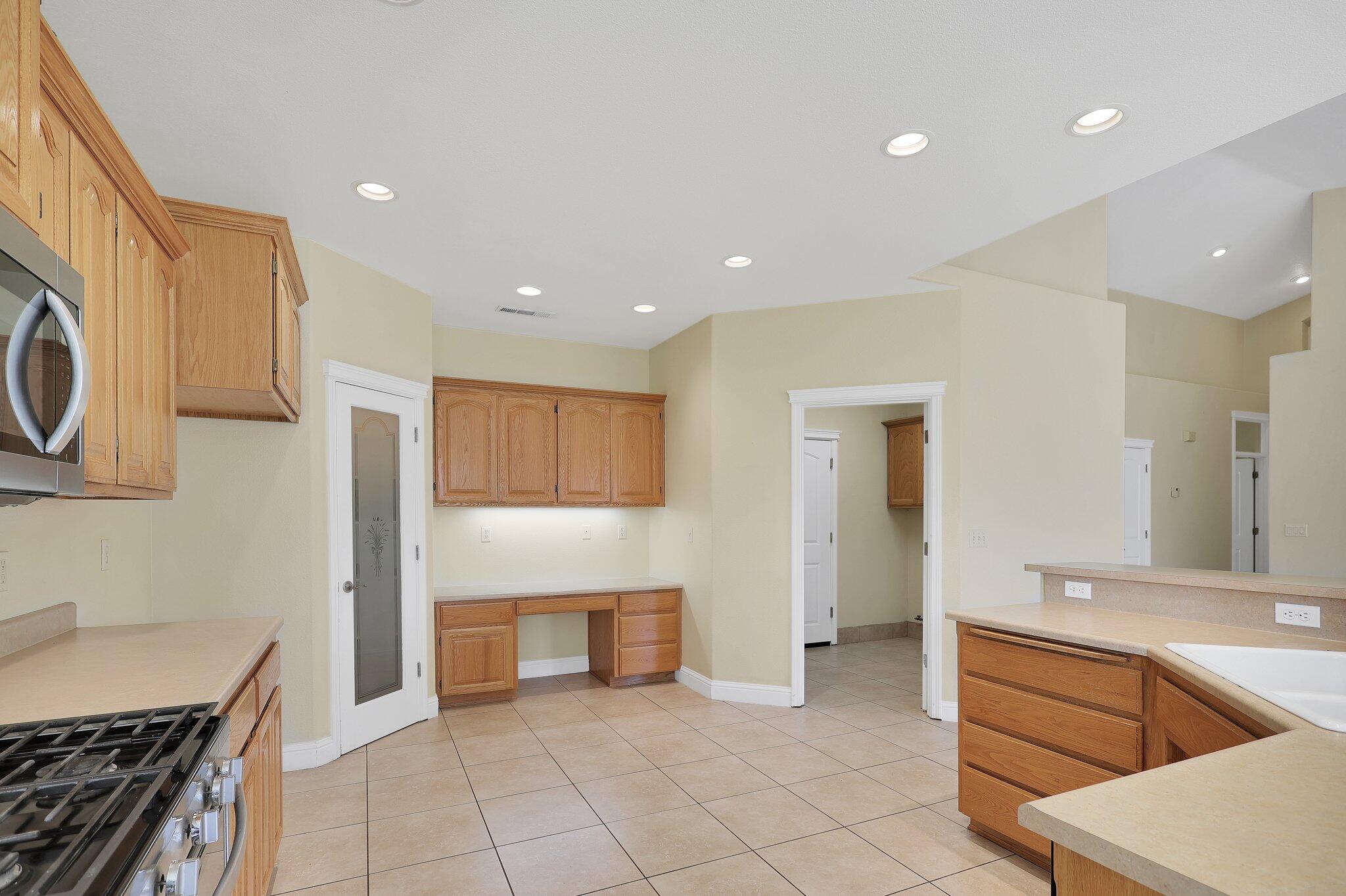 22372 Blue Ridge Mountain Drive