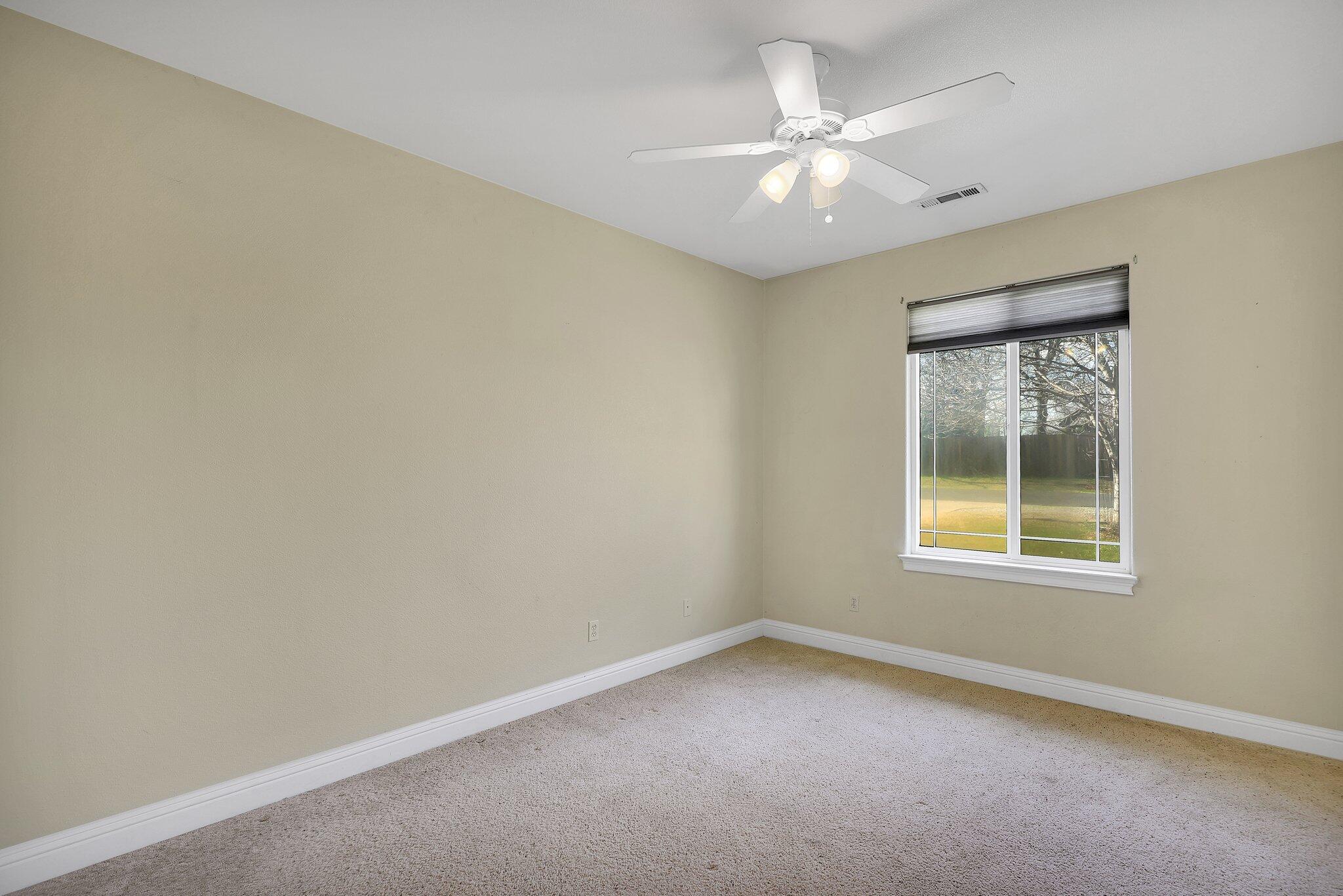 22372 Blue Ridge Mountain Drive