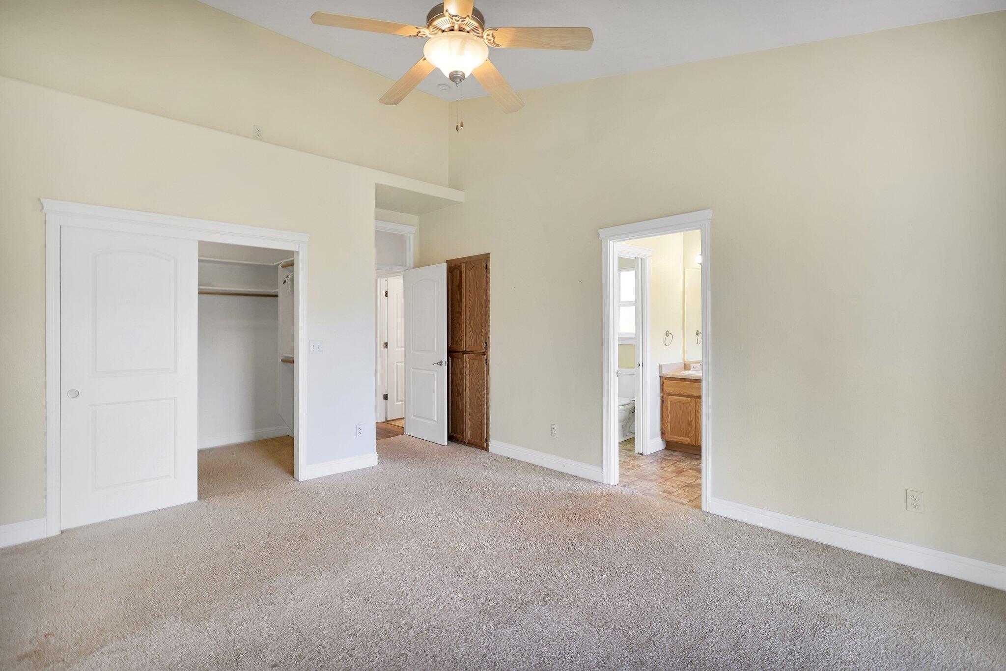 22372 Blue Ridge Mountain Drive