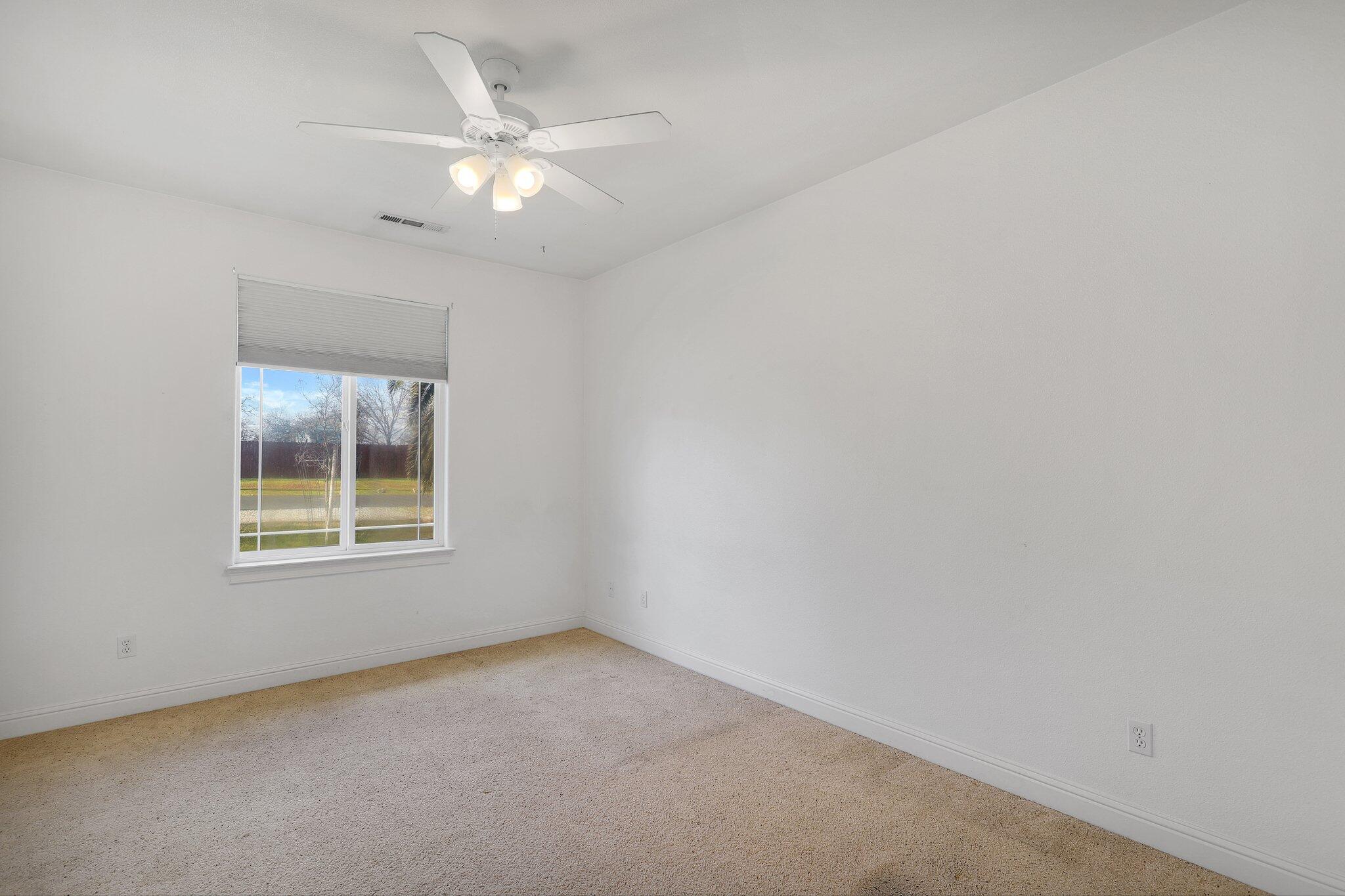 22372 Blue Ridge Mountain Drive