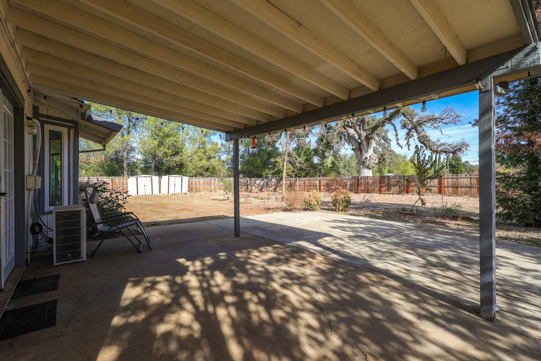 2502 Majestic Oak Circle