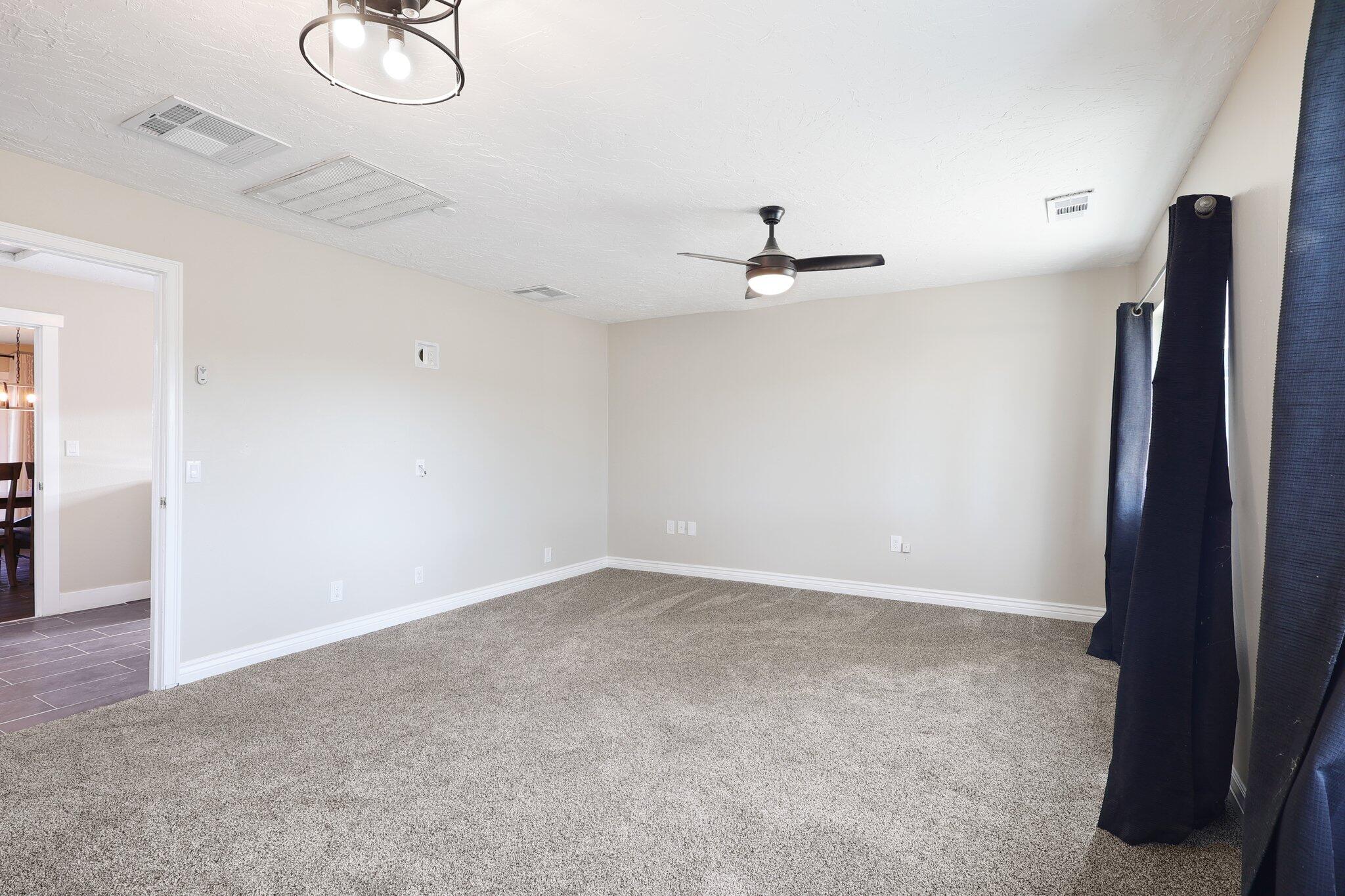 2502 Majestic Oak Circle