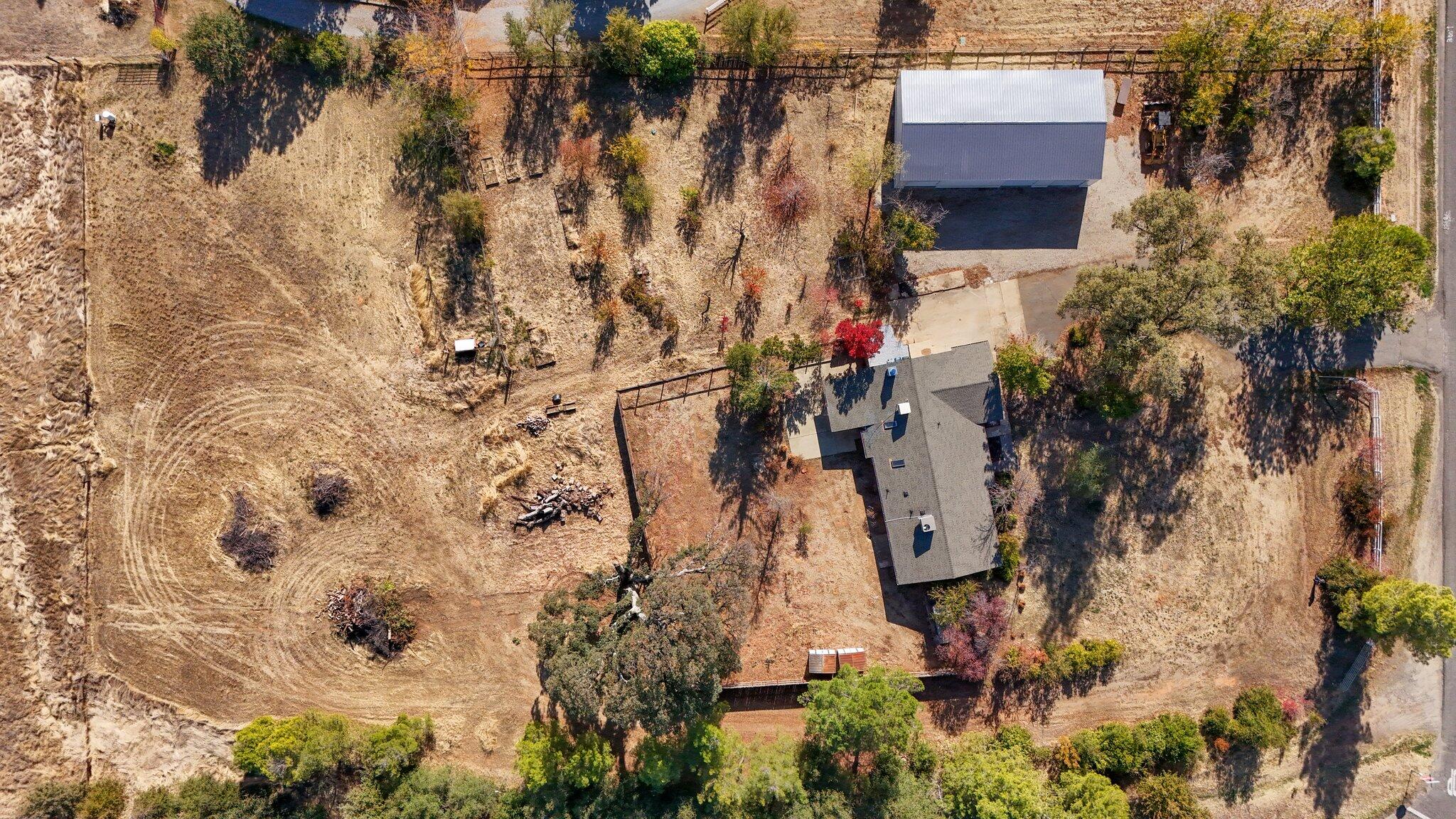 2502 Majestic Oak Circle