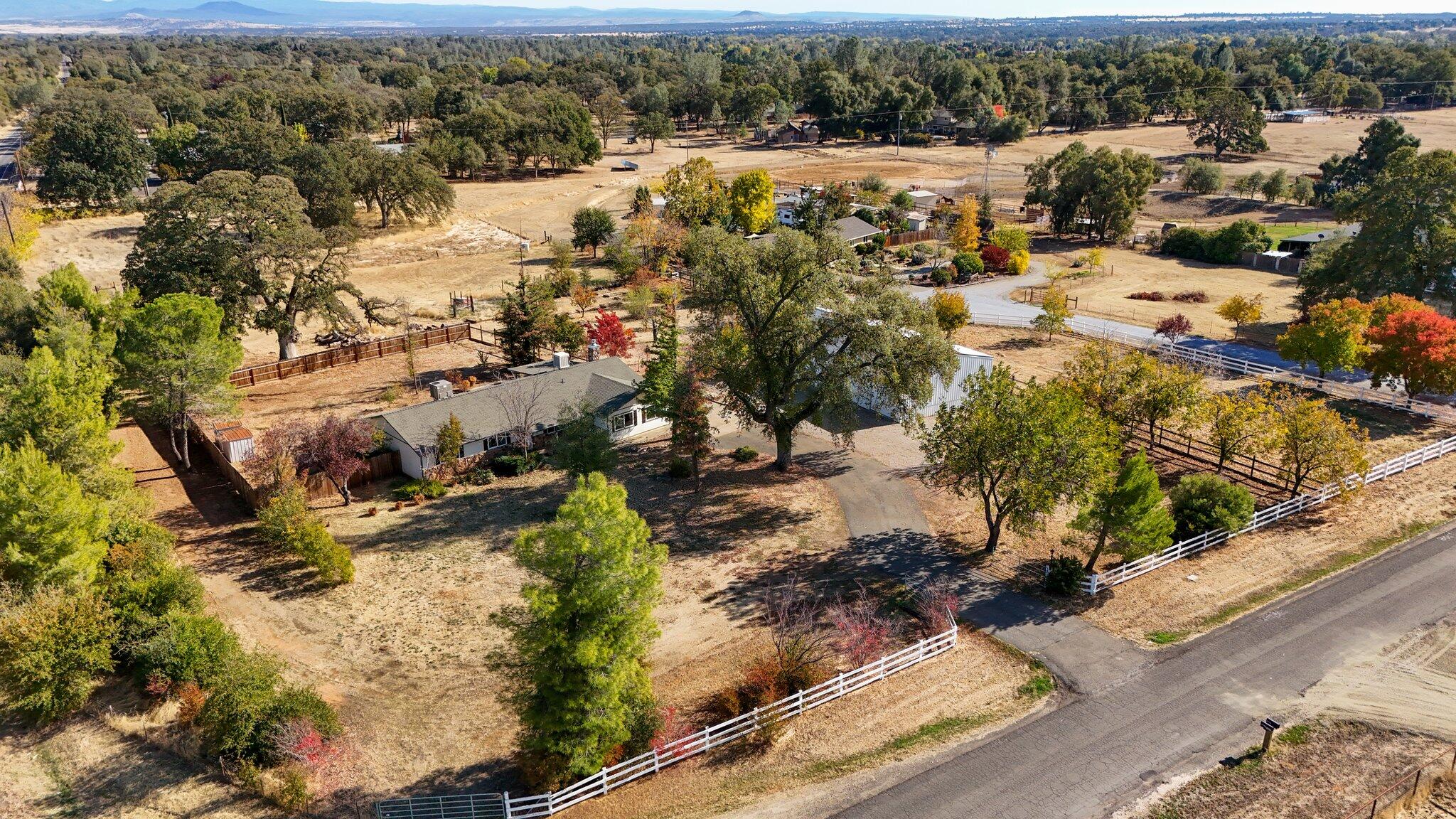 2502 Majestic Oak Circle