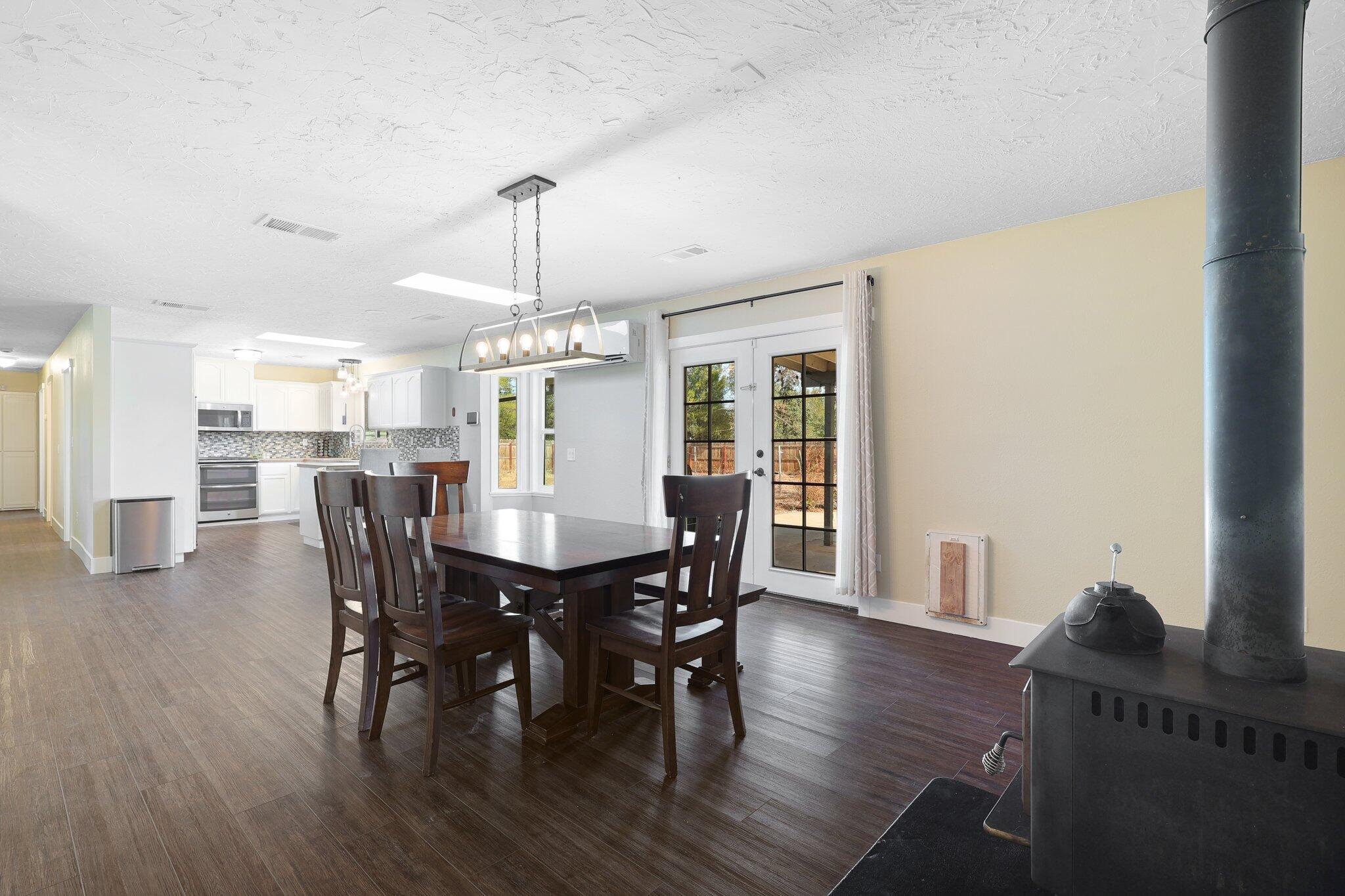 2502 Majestic Oak Circle