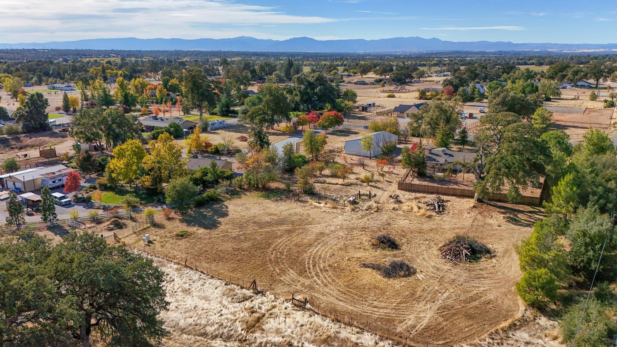 2502 Majestic Oak Circle