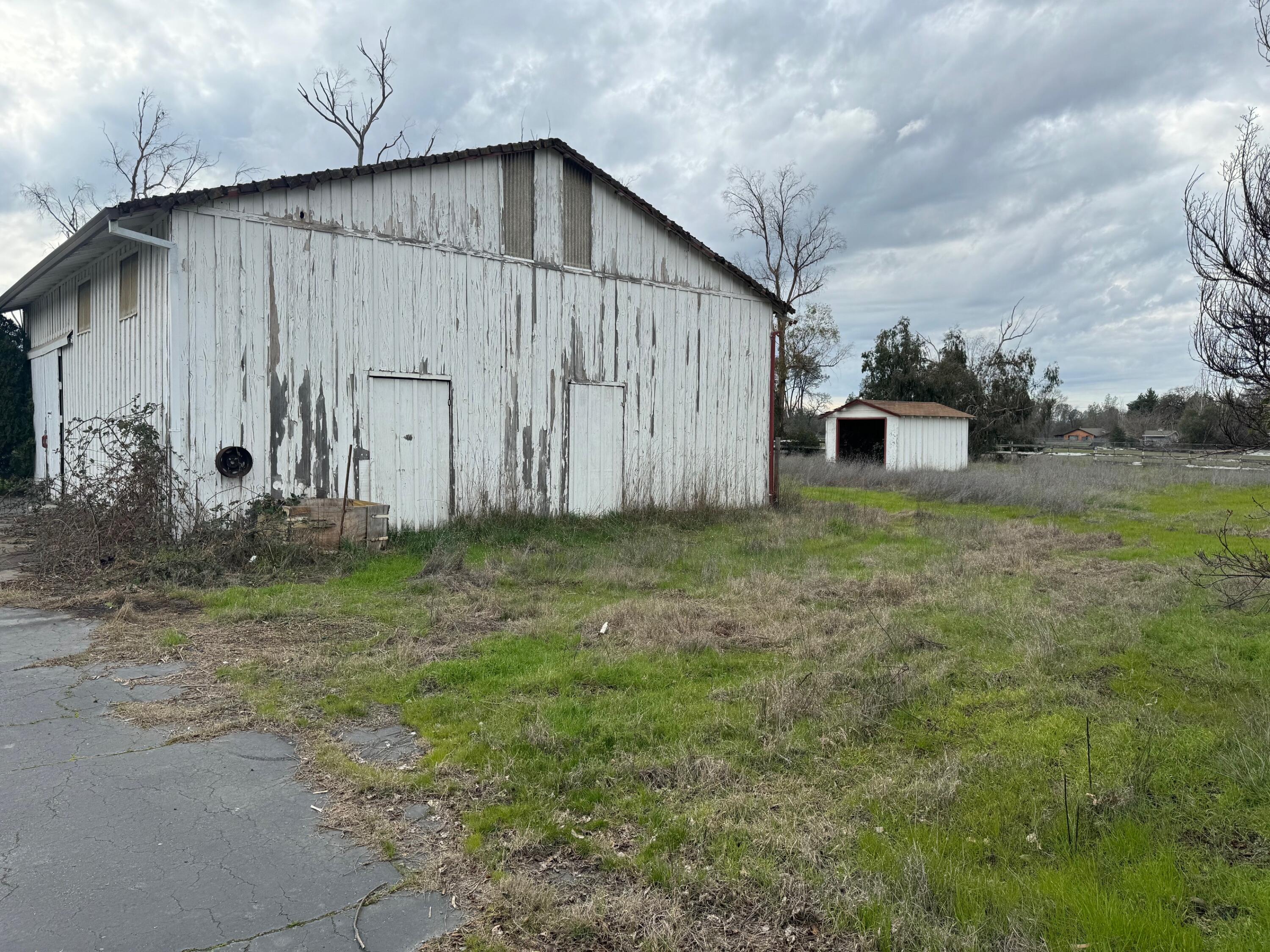 23246 Crestmont Drive