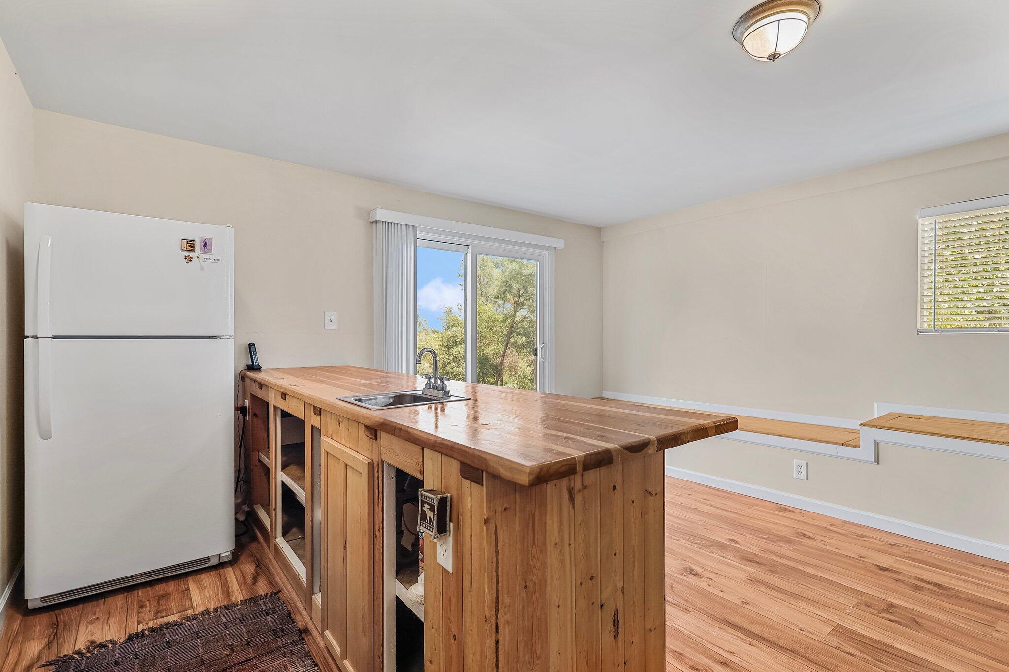 6949 Rector Creek Road