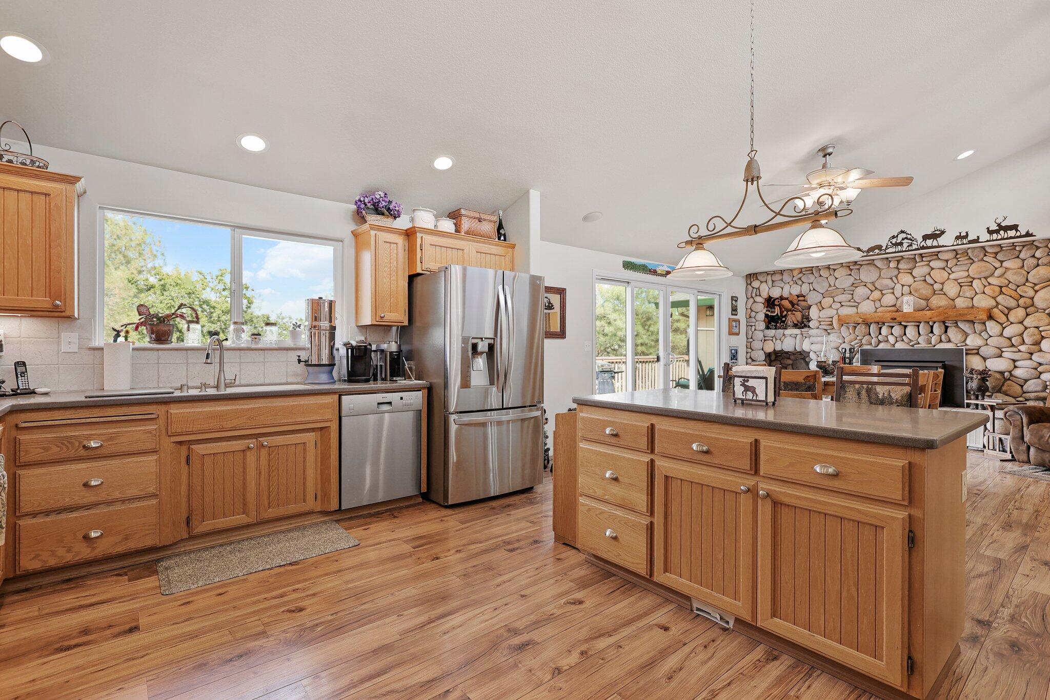 6949 Rector Creek Road