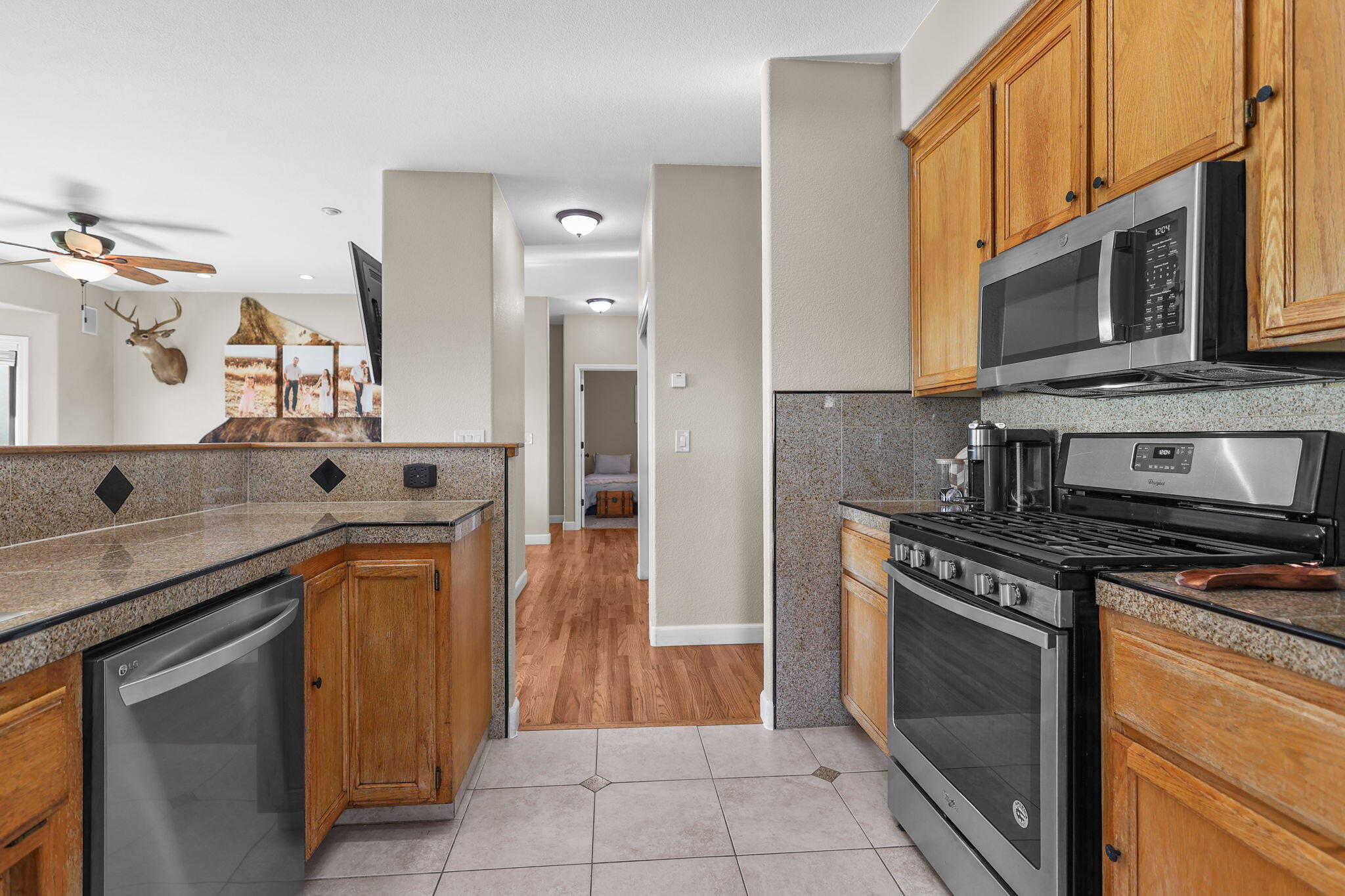 19662 White Horse Place