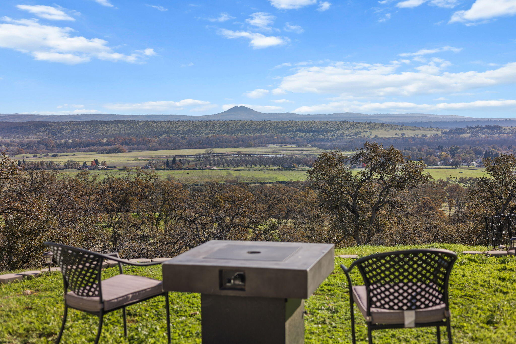 19662 White Horse Place