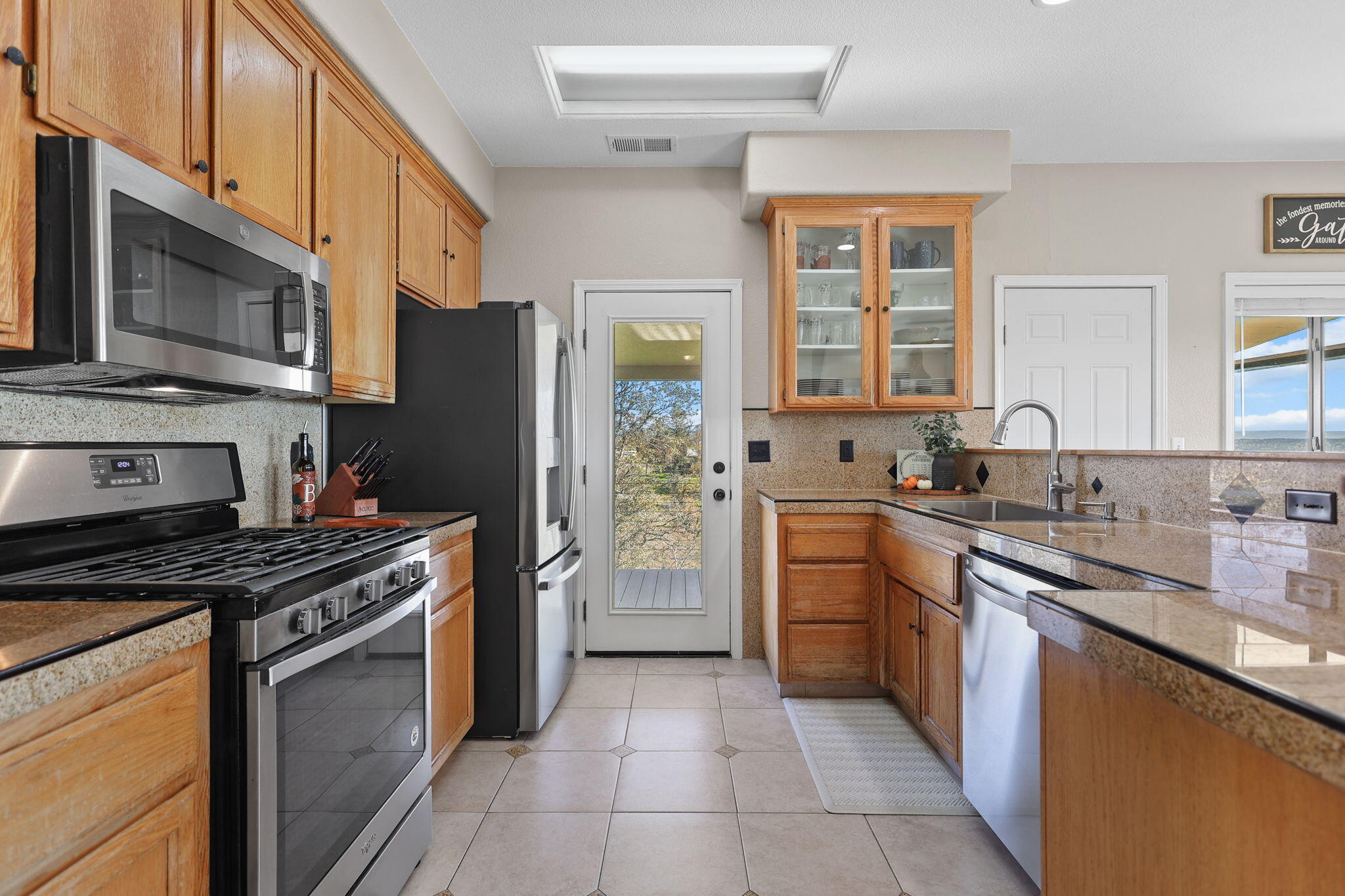 19662 White Horse Place