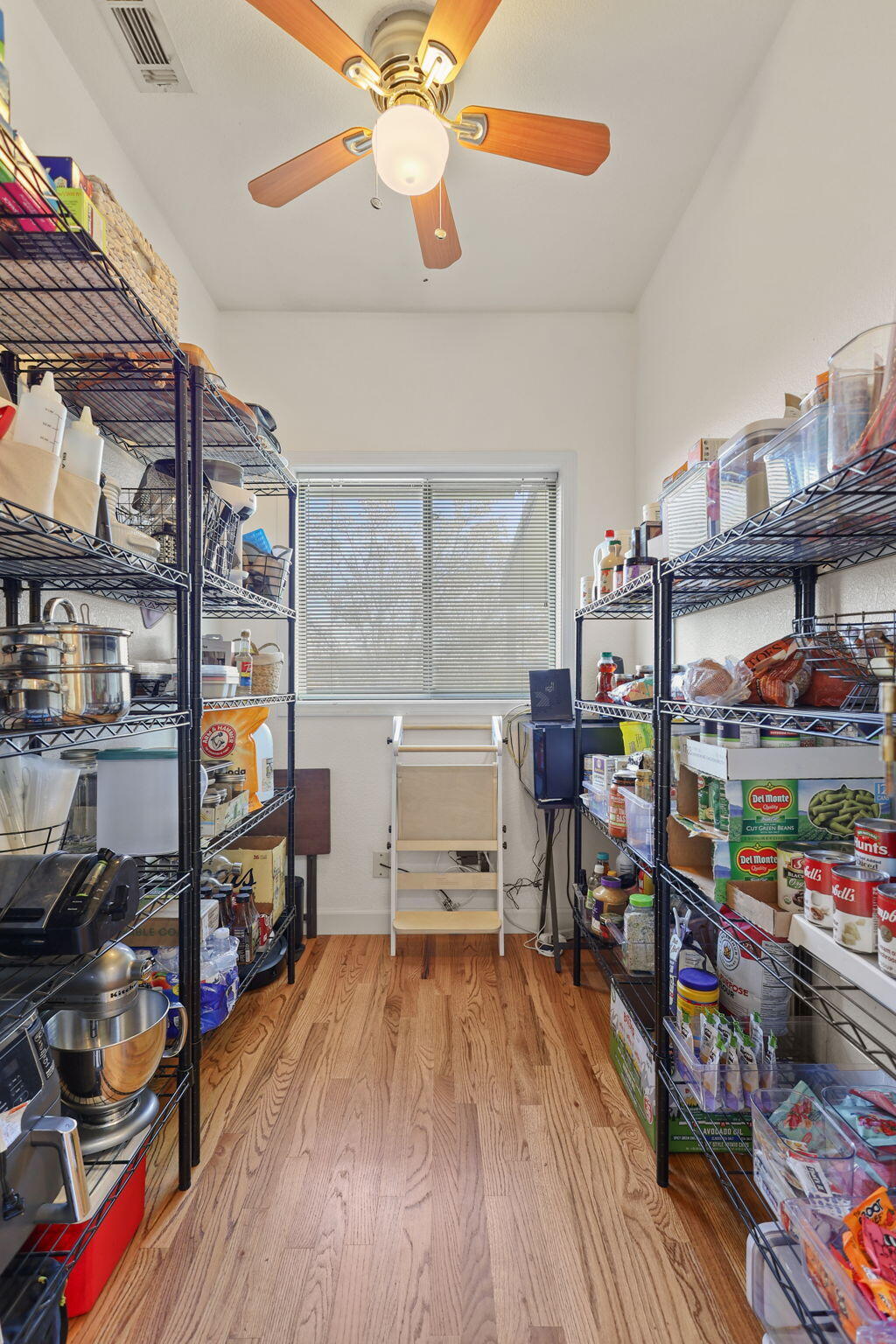 19662 White Horse Place