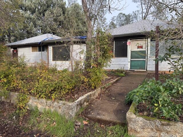 13827 Lake Boulevard