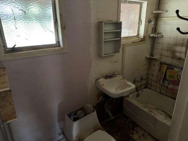 13827 Lake Boulevard