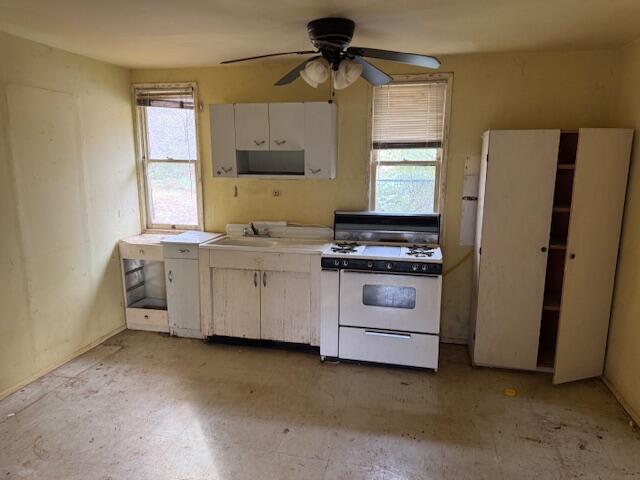 13827 Lake Boulevard