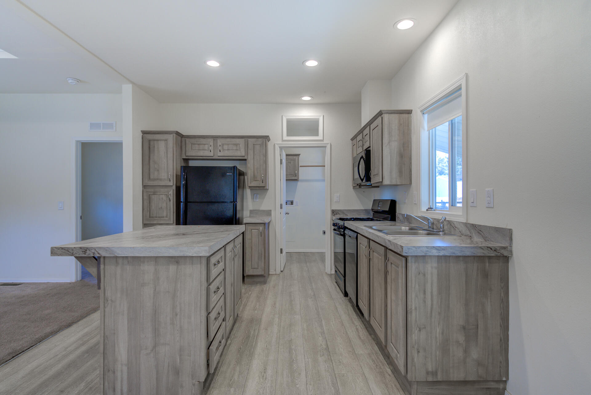 14740 Bass Drive, 11