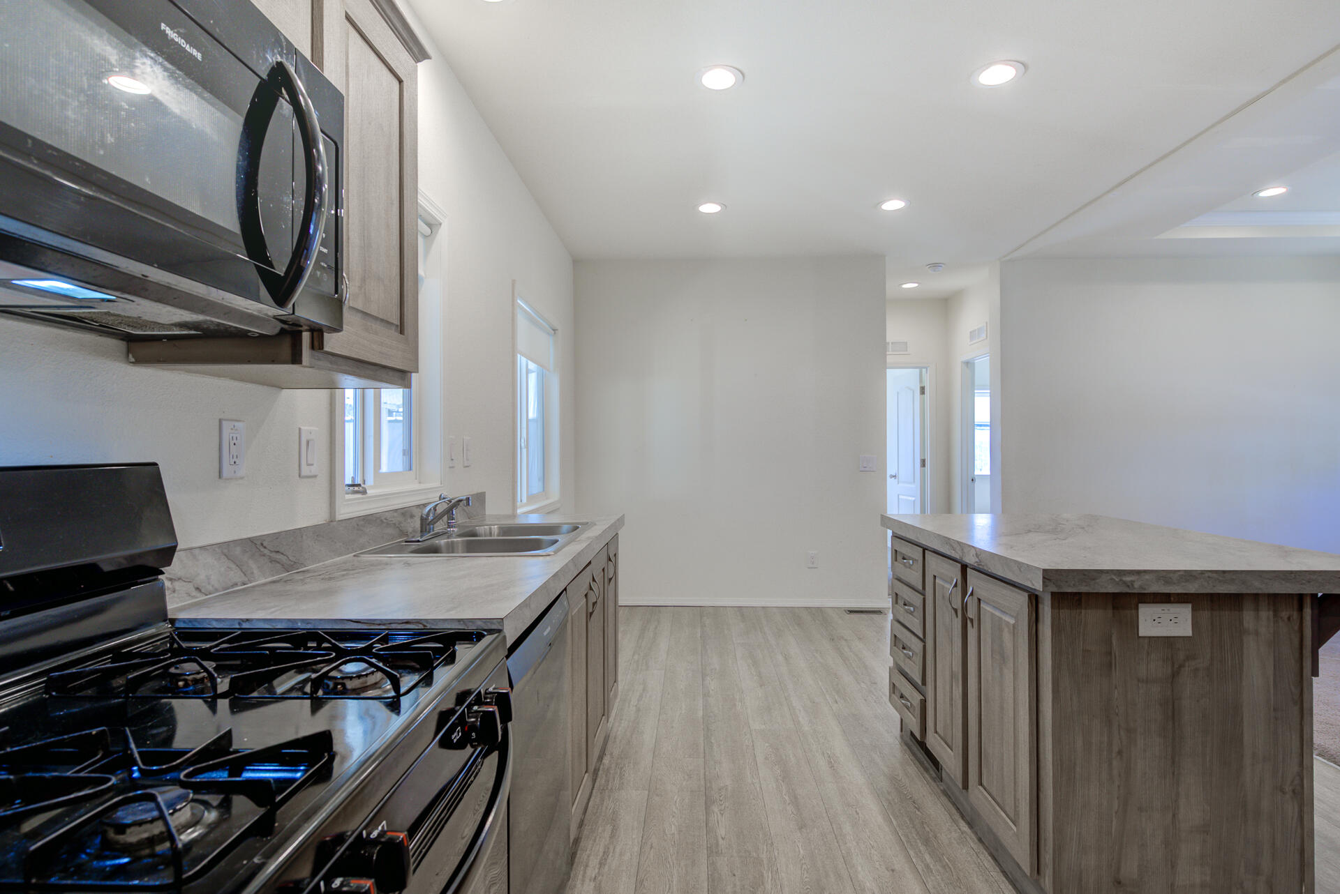 14740 Bass Drive, 11