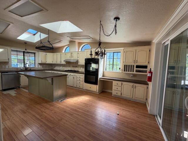 21350 Albatross Way