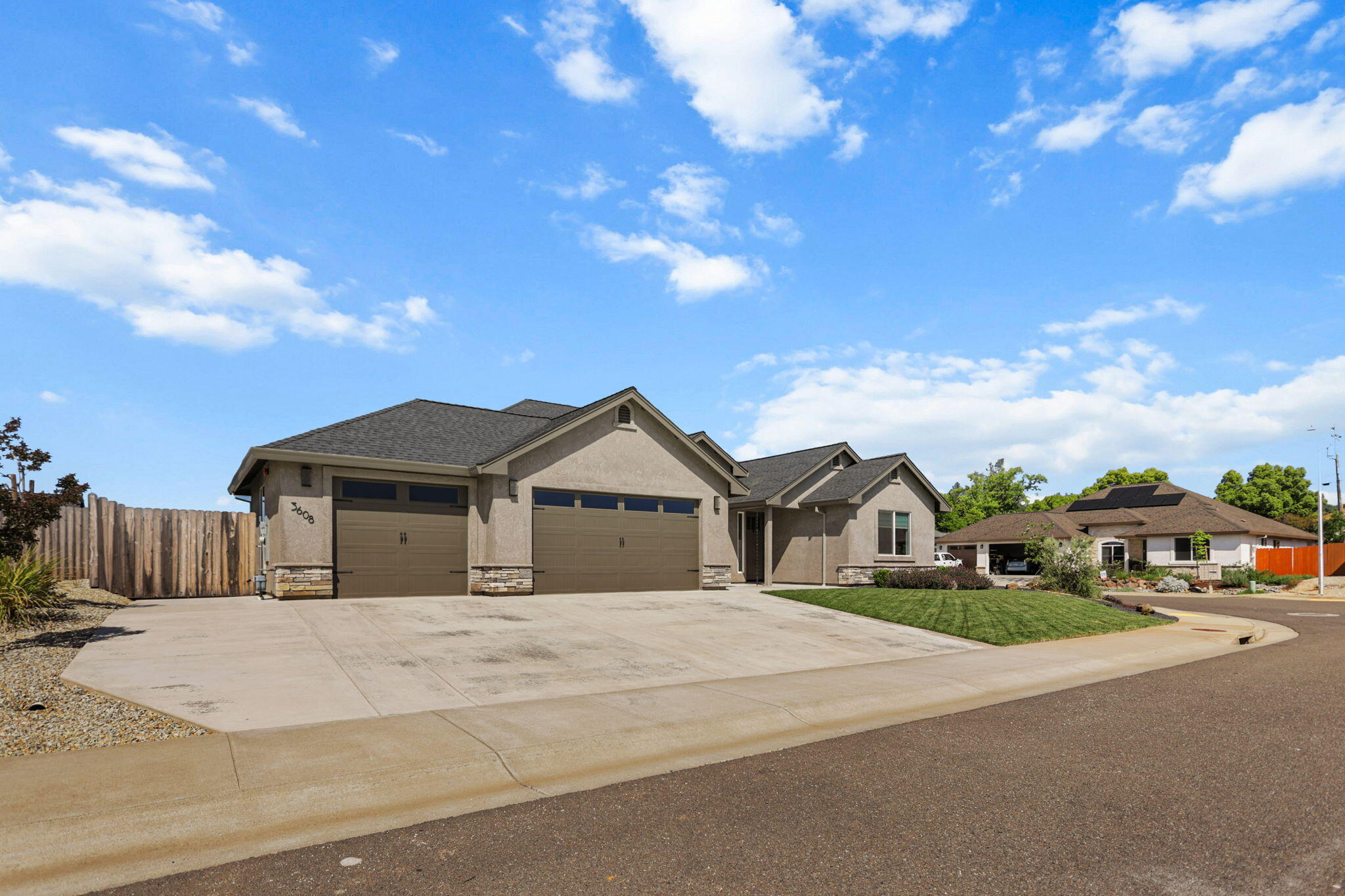 3608 Evert Place