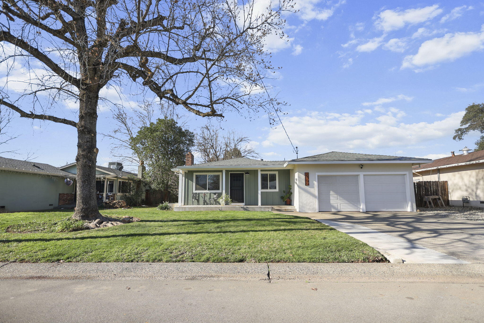 2906 Regal Avenue