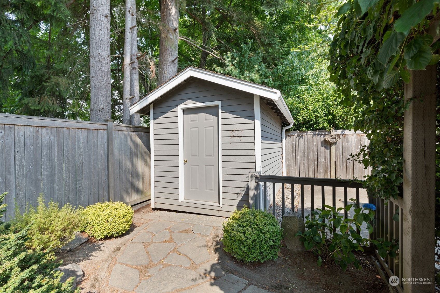 102 Stone Ridge Drive