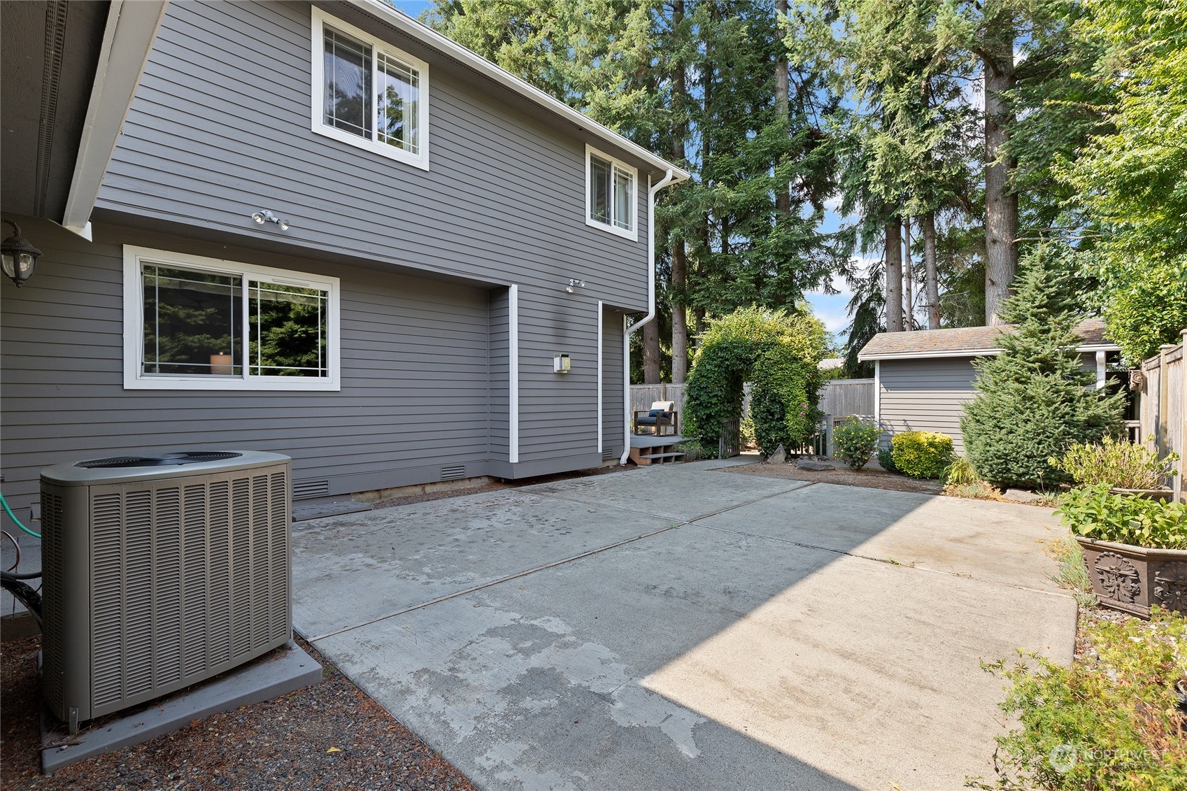 102 Stone Ridge Drive