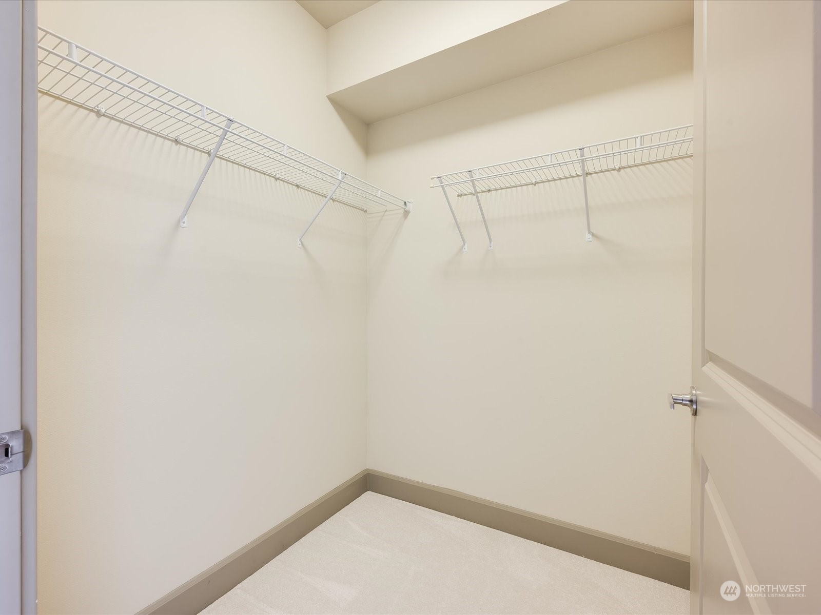 1840 25th Avenue NE Unit: 314