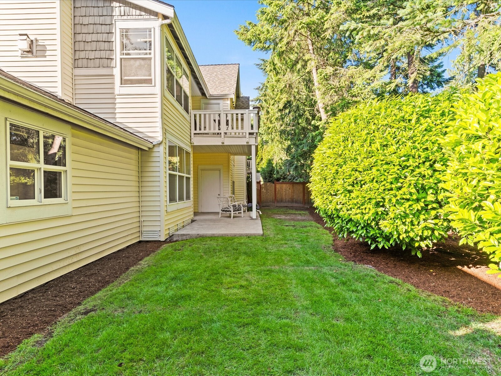 404 228th Street SW Unit: E102